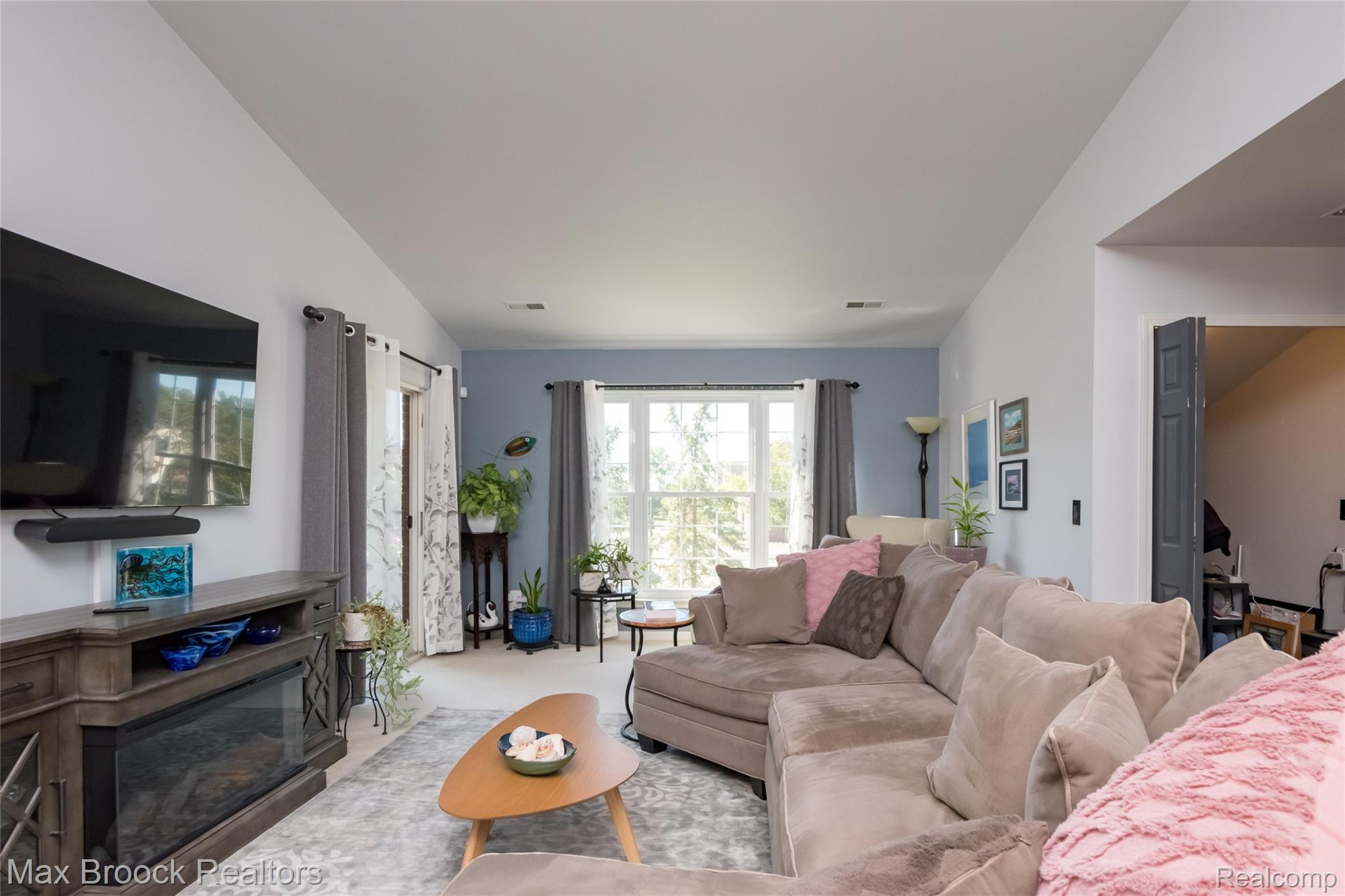 MLS #20251031821 image #1