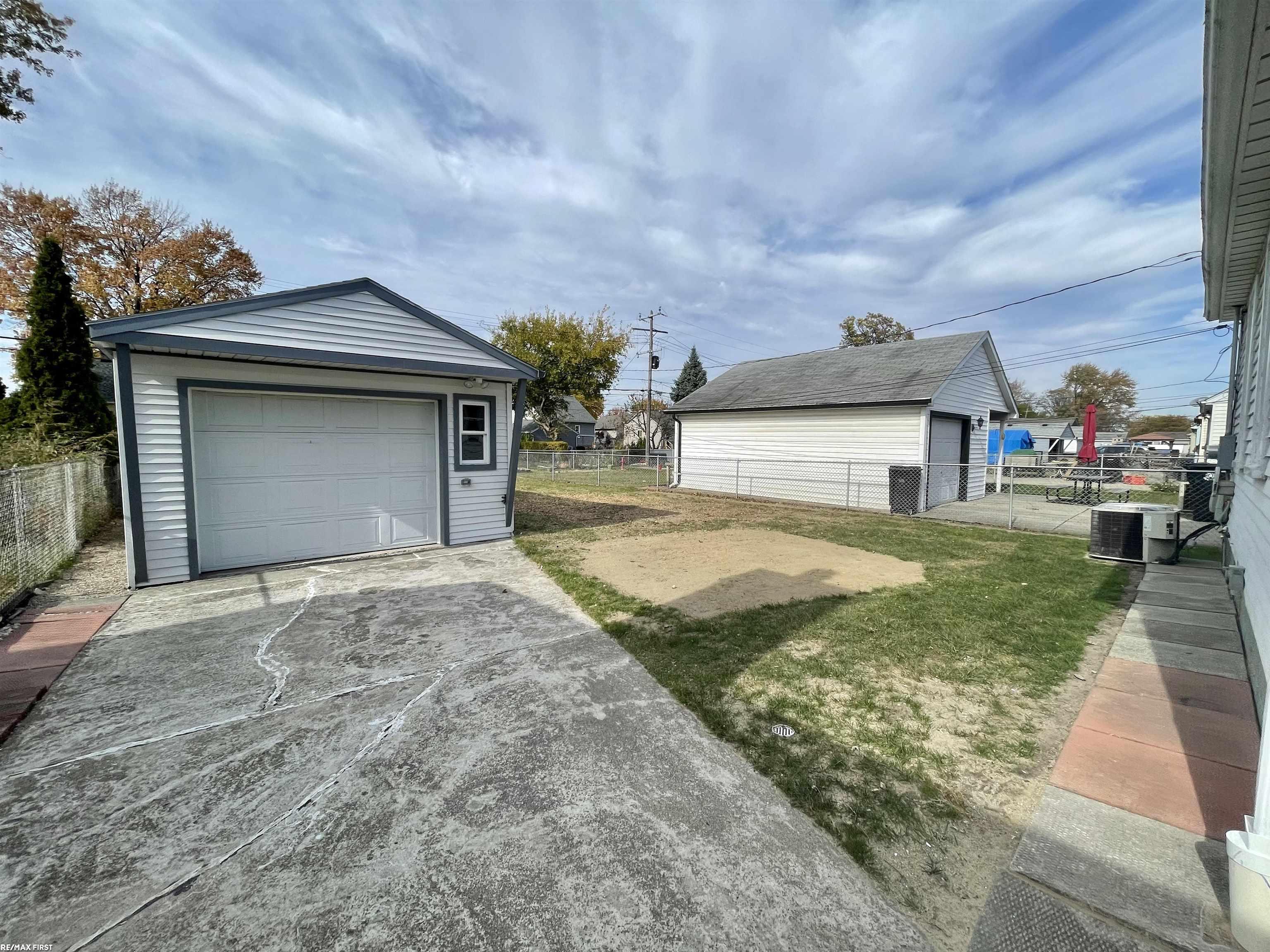 MLS #58050175422 img 0