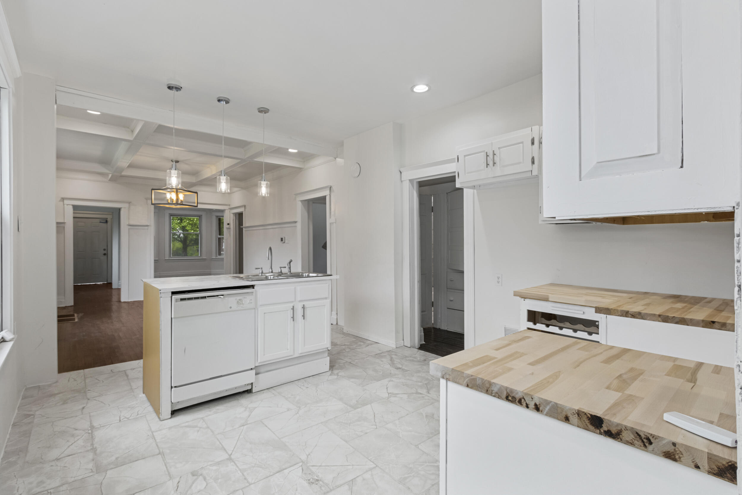 MLS #81025028248 img 0