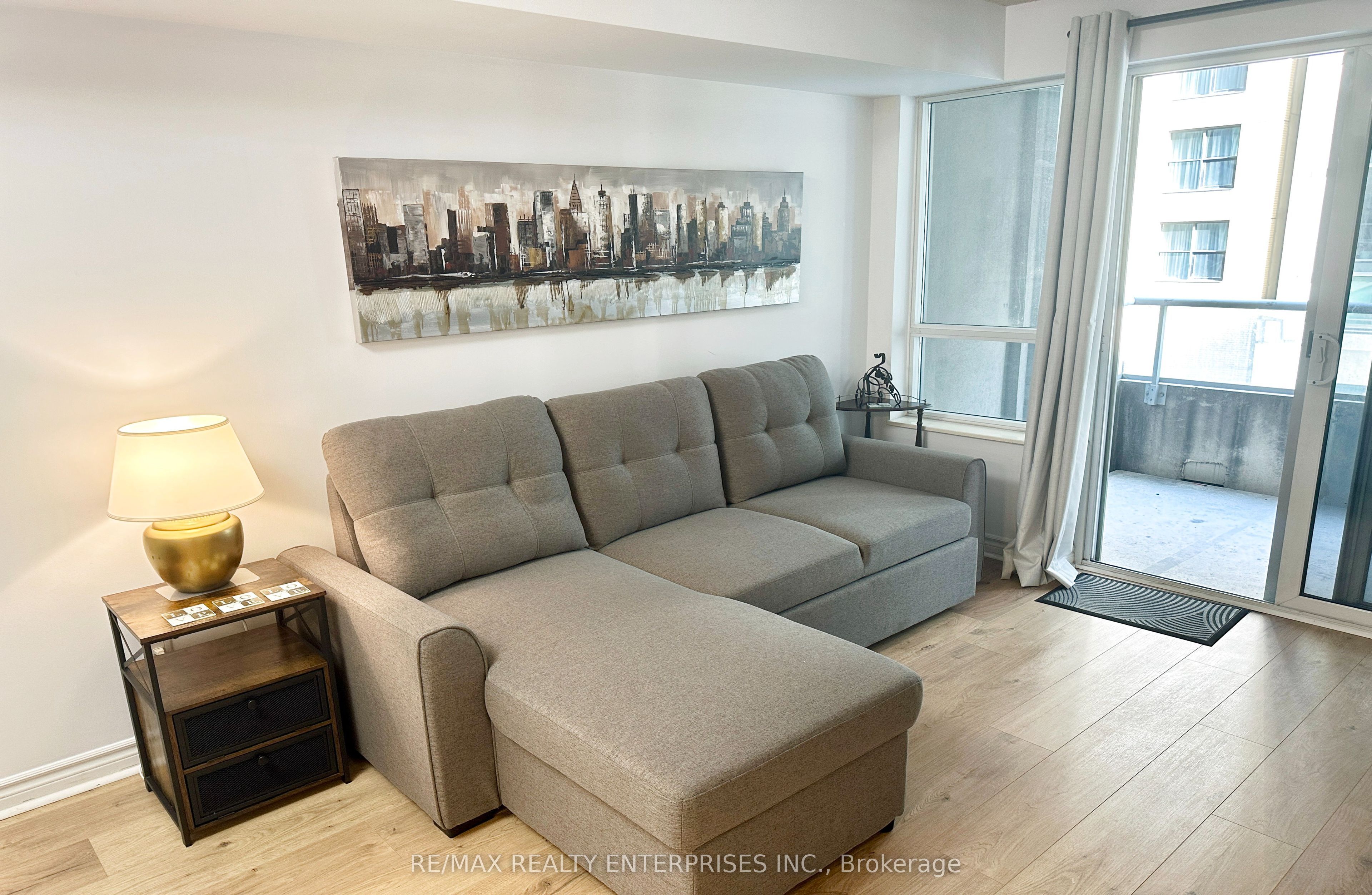 MLS #C12316379 image #2