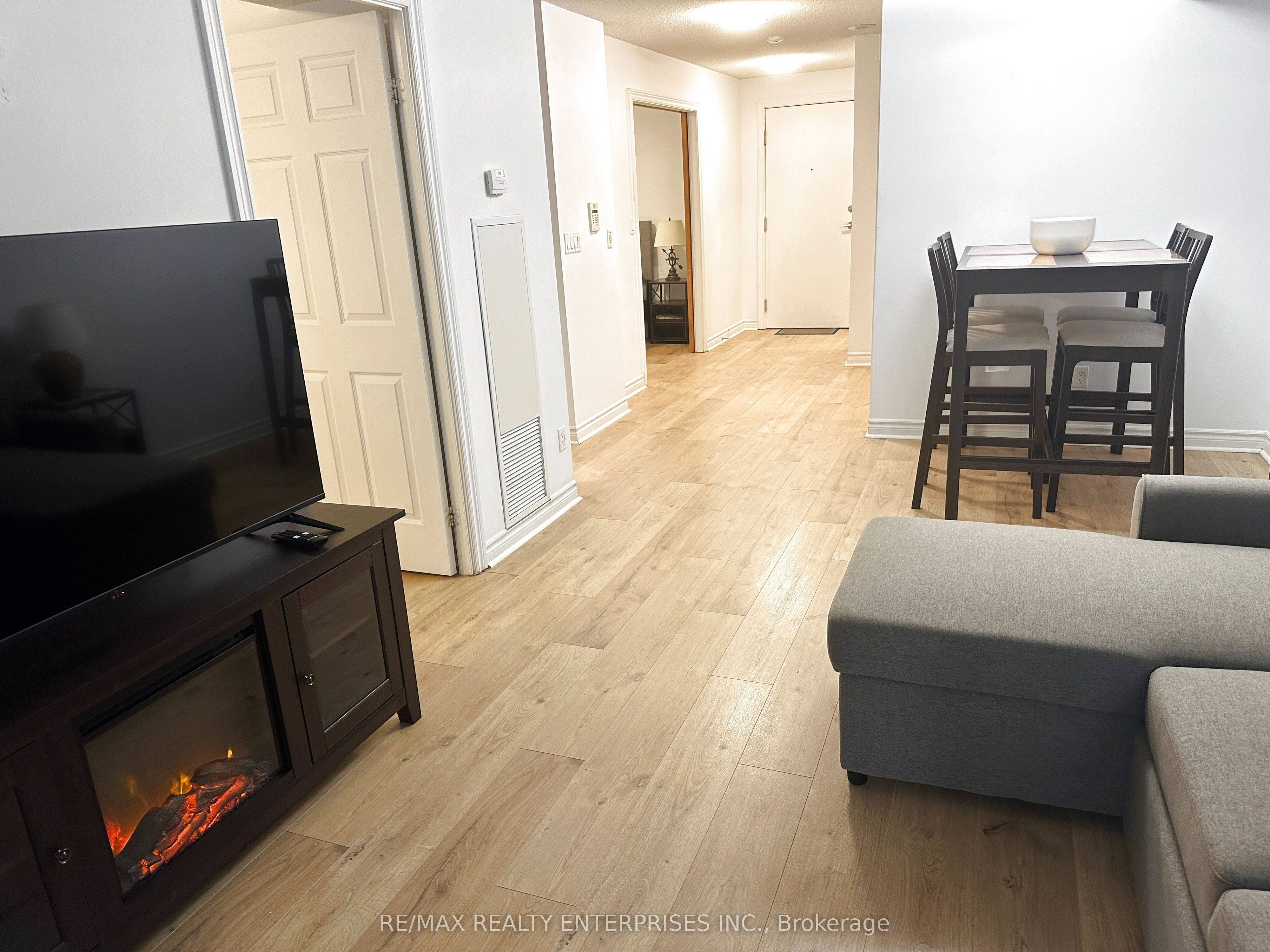 MLS #C12316379 image #3