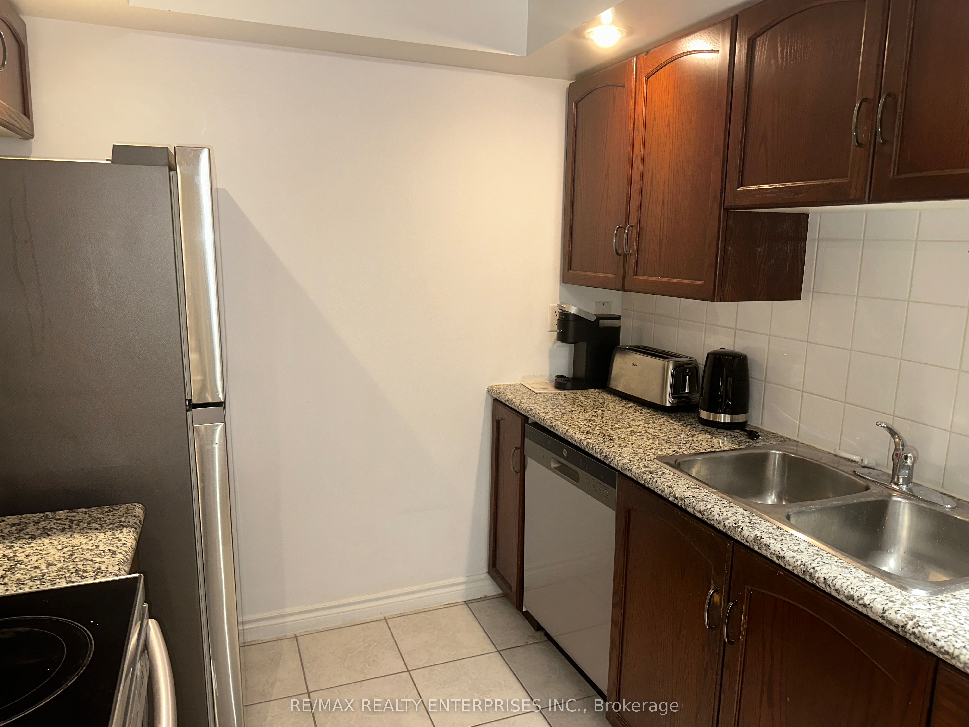 MLS #C12316379 image #5