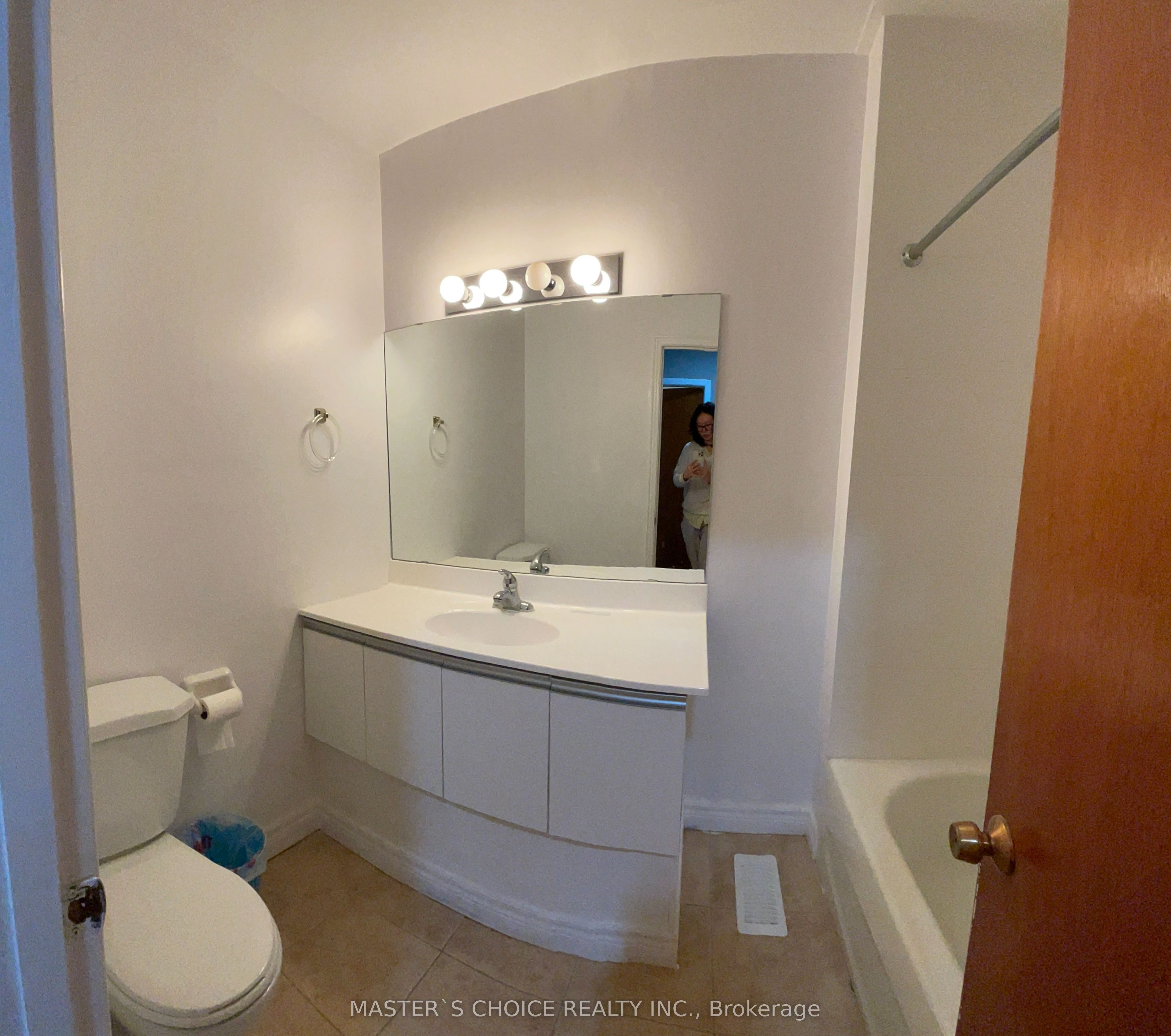 MLS #C12367699 image #12