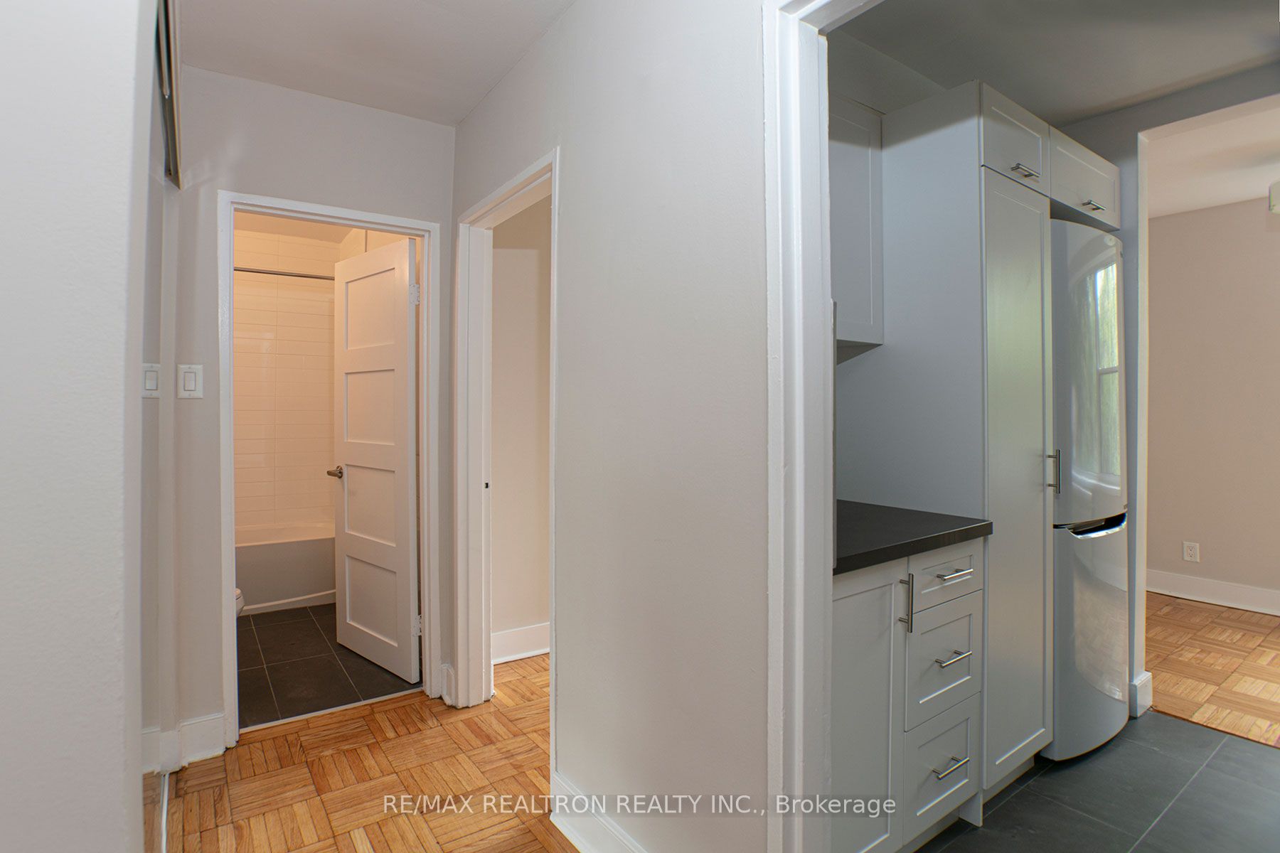 MLS #C12396338 image #2