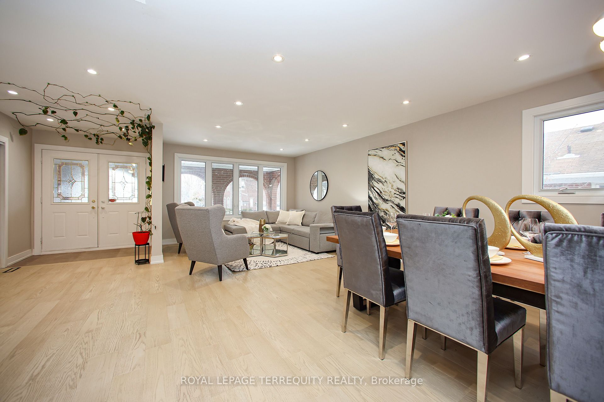 MLS #C12415688 image #2