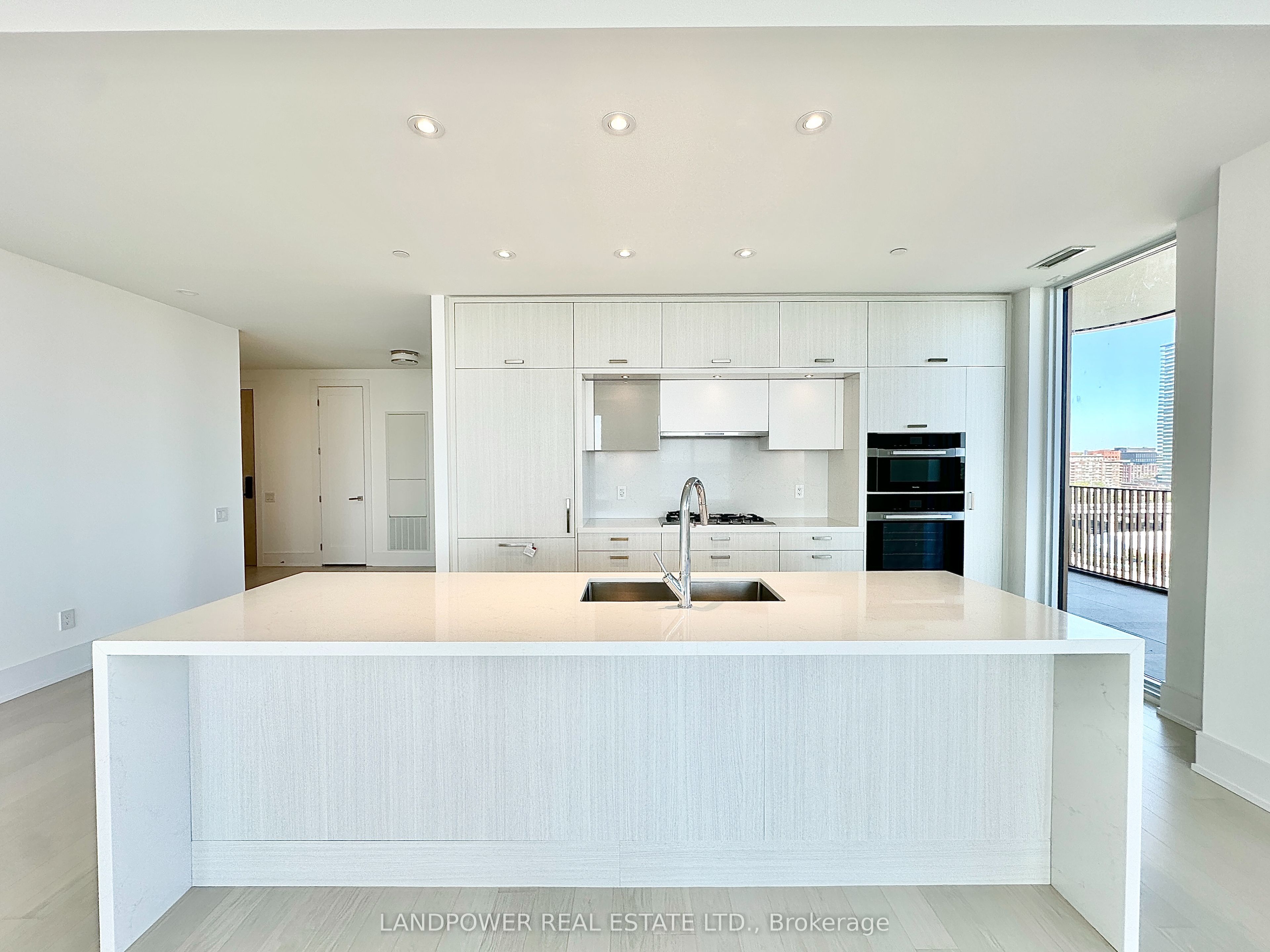 MLS #C12416747 image #9