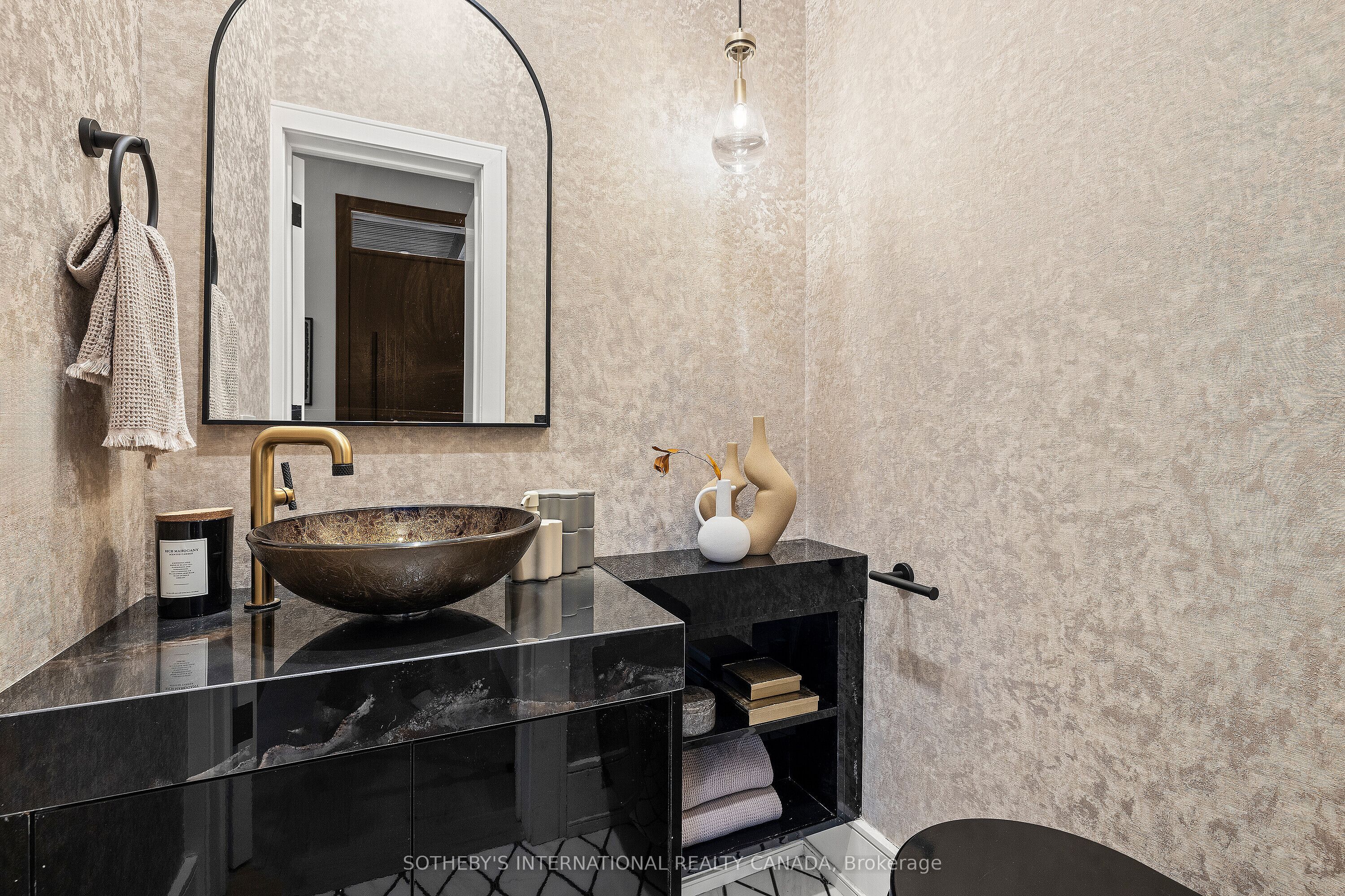 MLS #C12419405 image #12