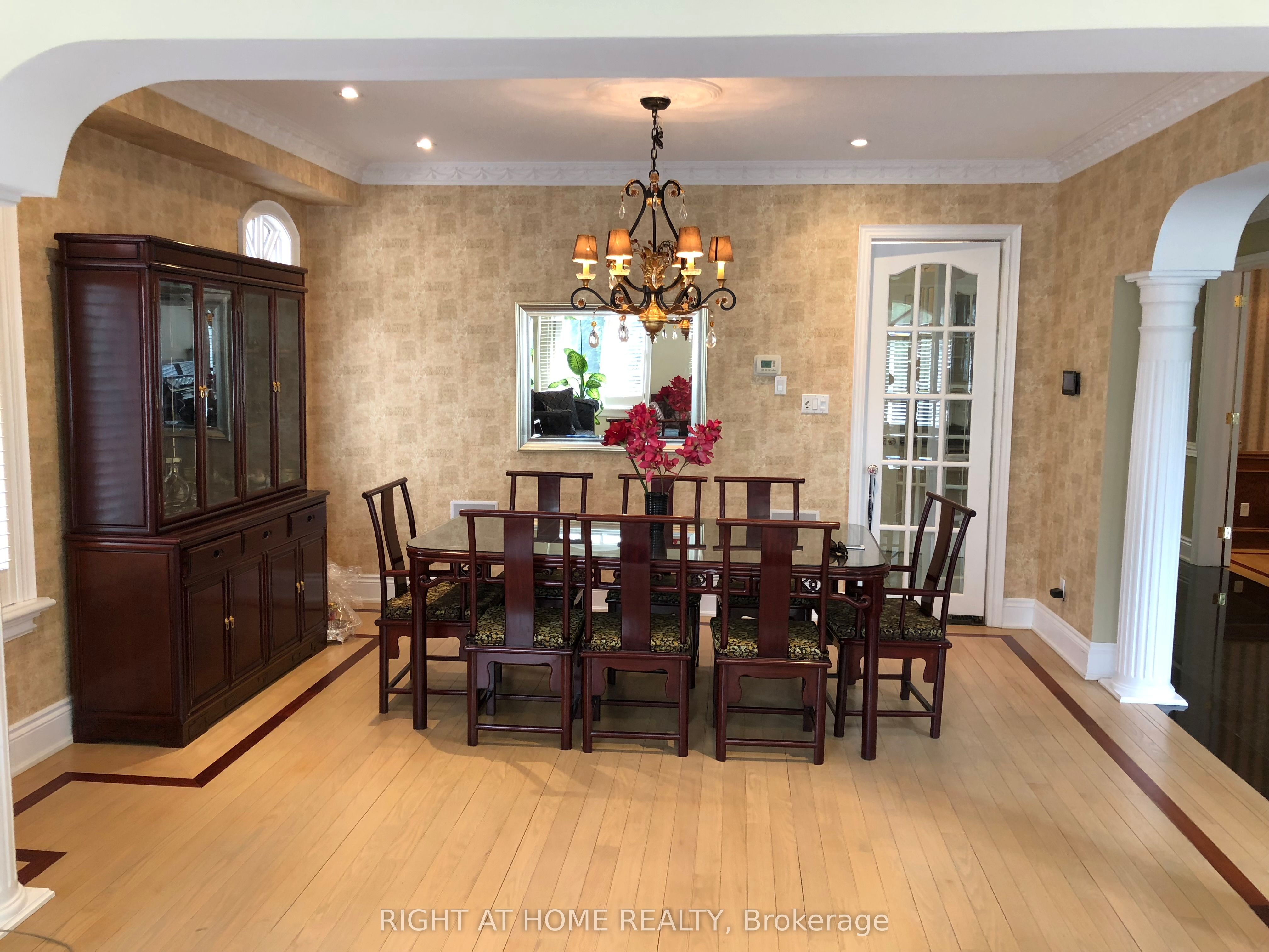 MLS #C12425499 image #2