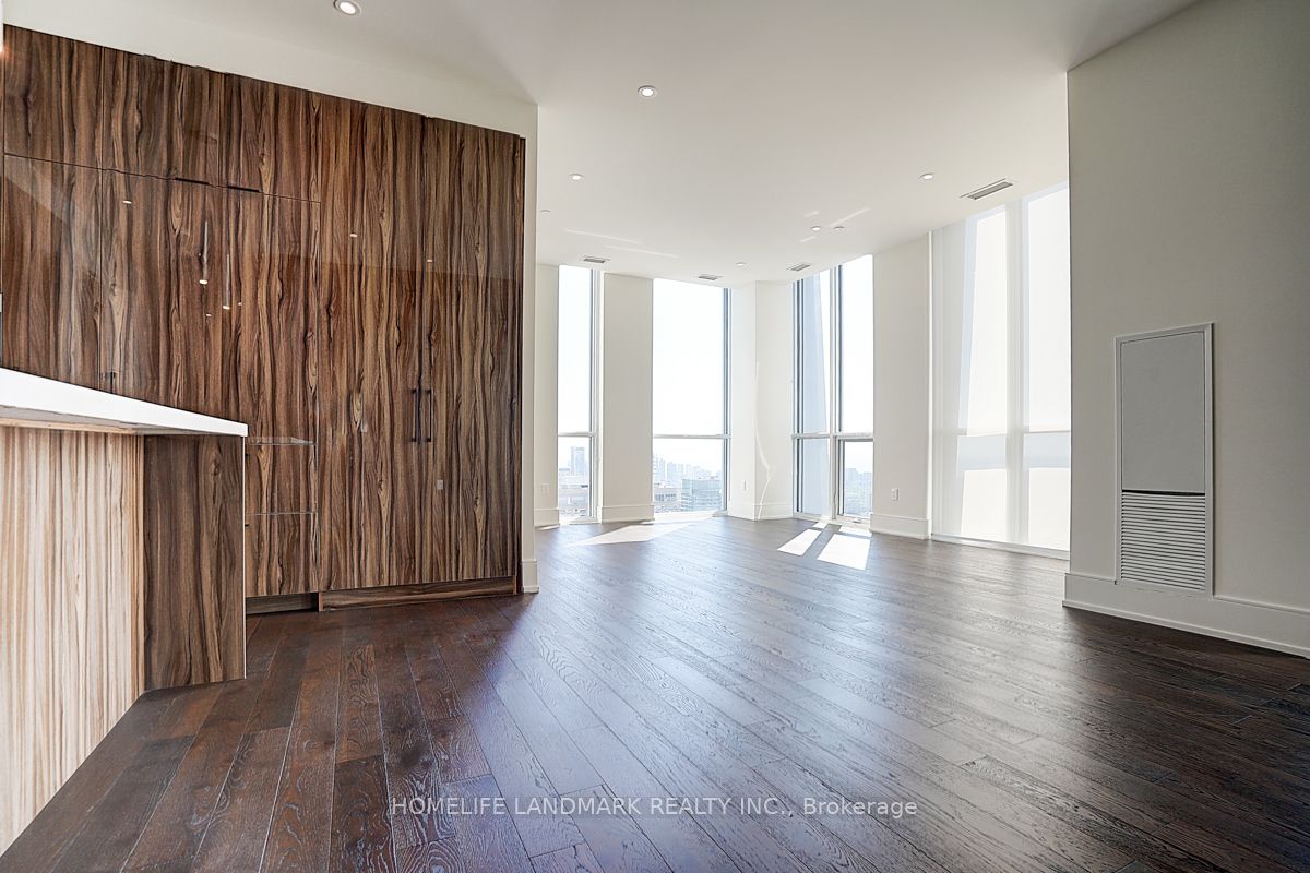 MLS #C12425906 image #12