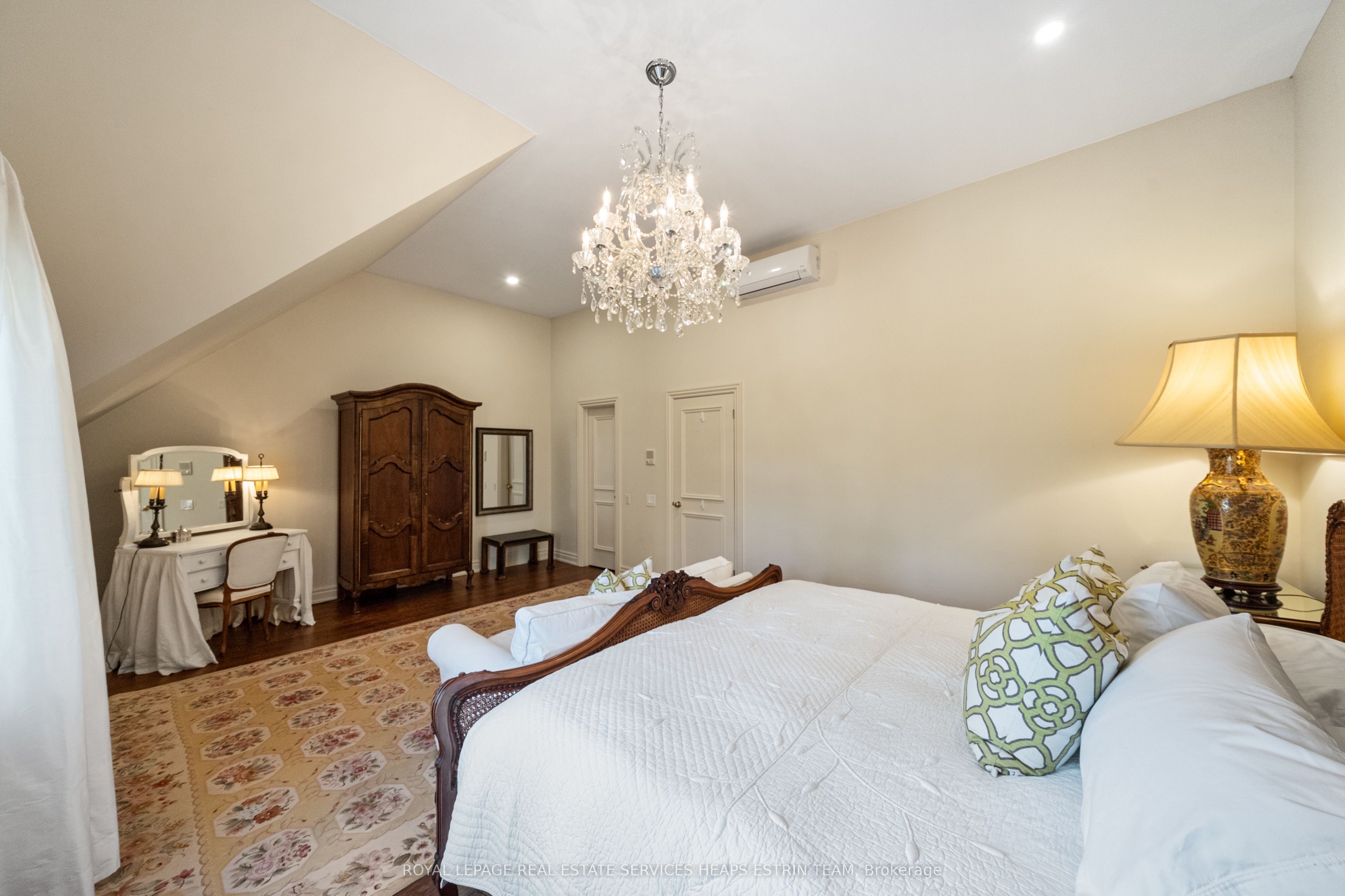 MLS #C12429409 image #34