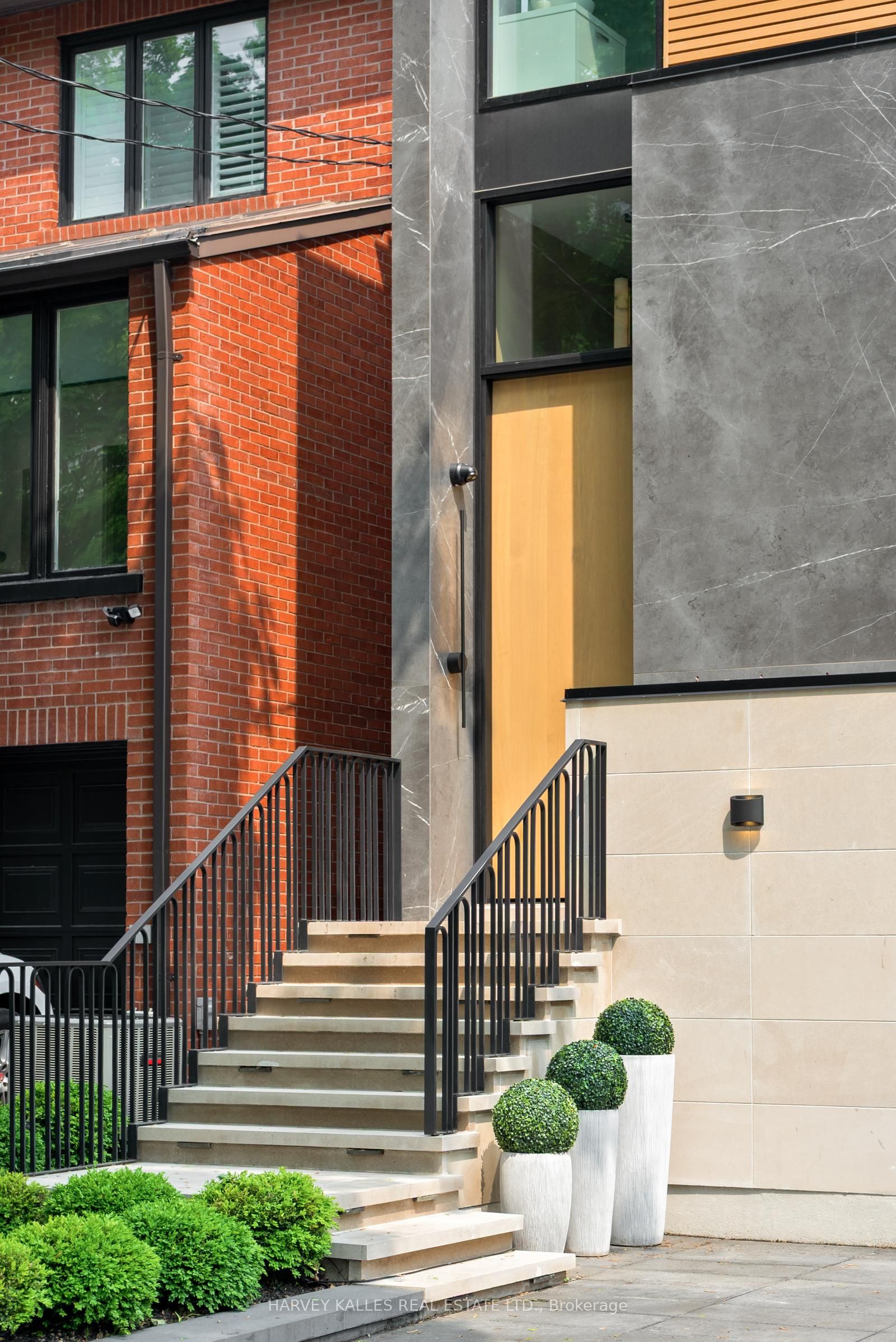 MLS #C12432865 image #2