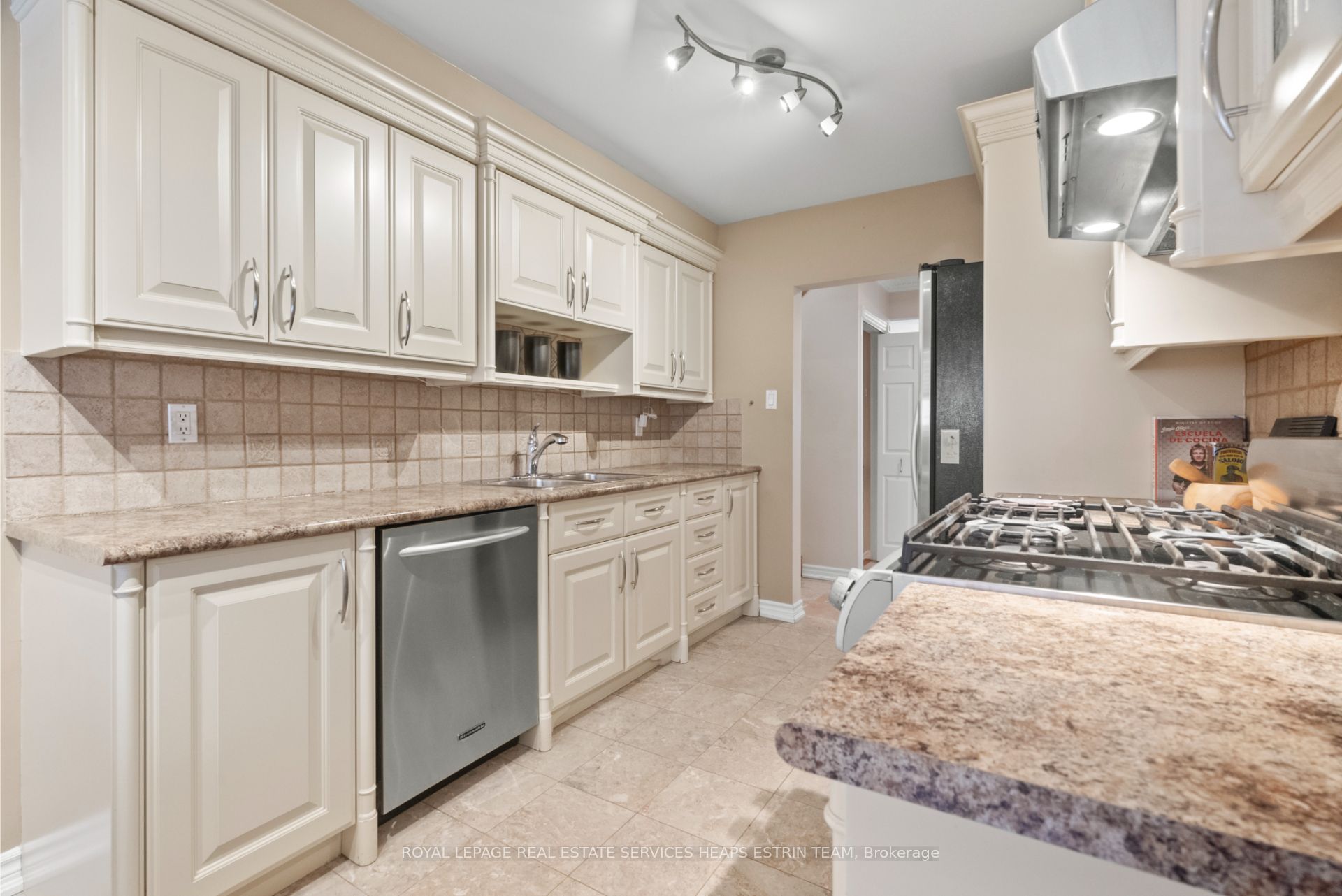 MLS #C12435062 image #8