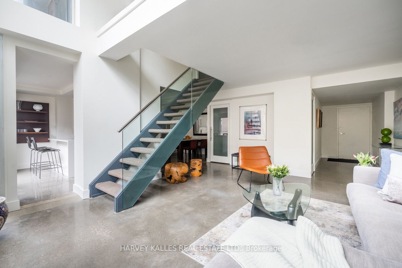 MLS #C12438042 image #2