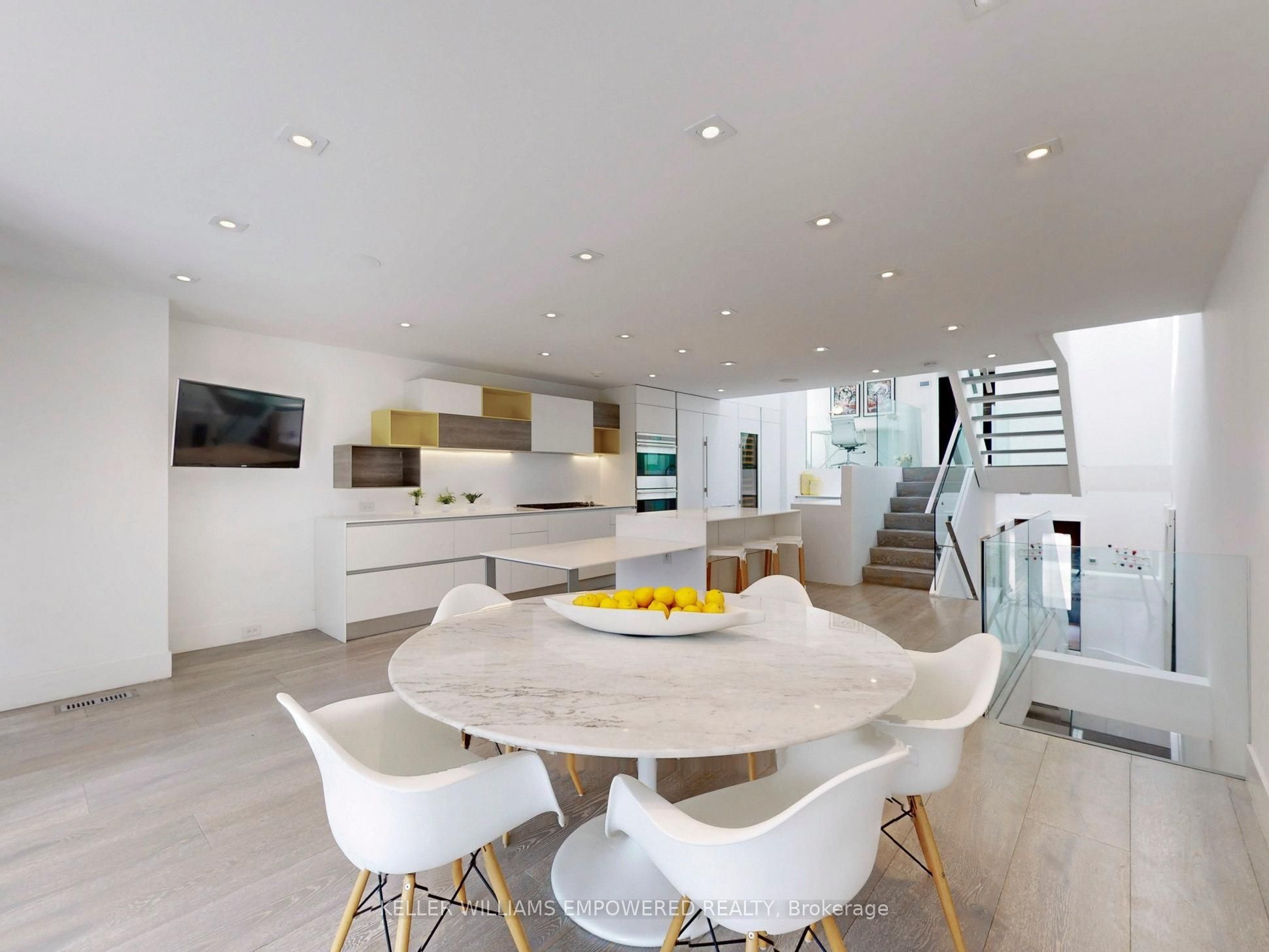 MLS #C12441494 image #9