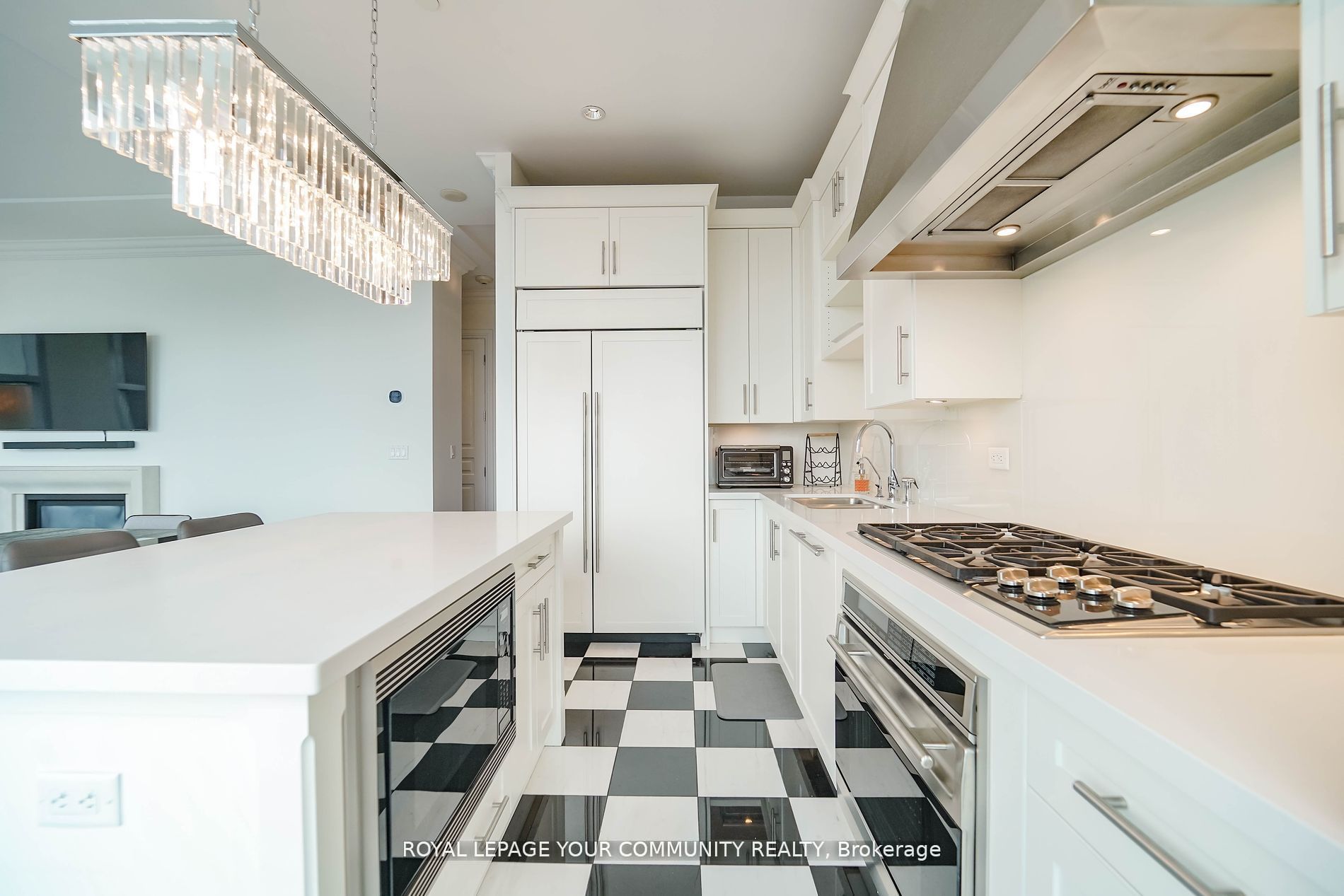 MLS #C12450254 image #12