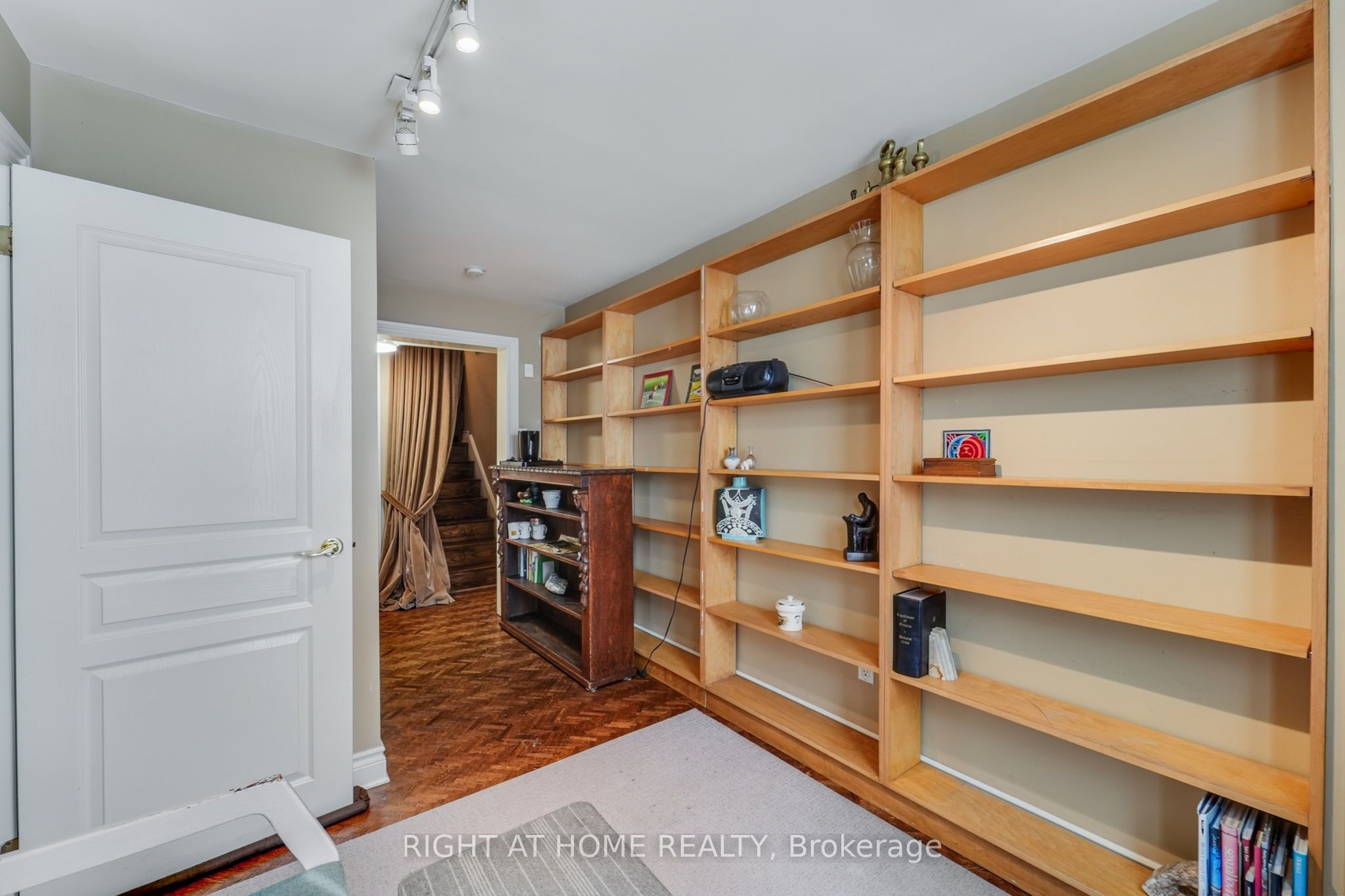 MLS #C12452579 image #33