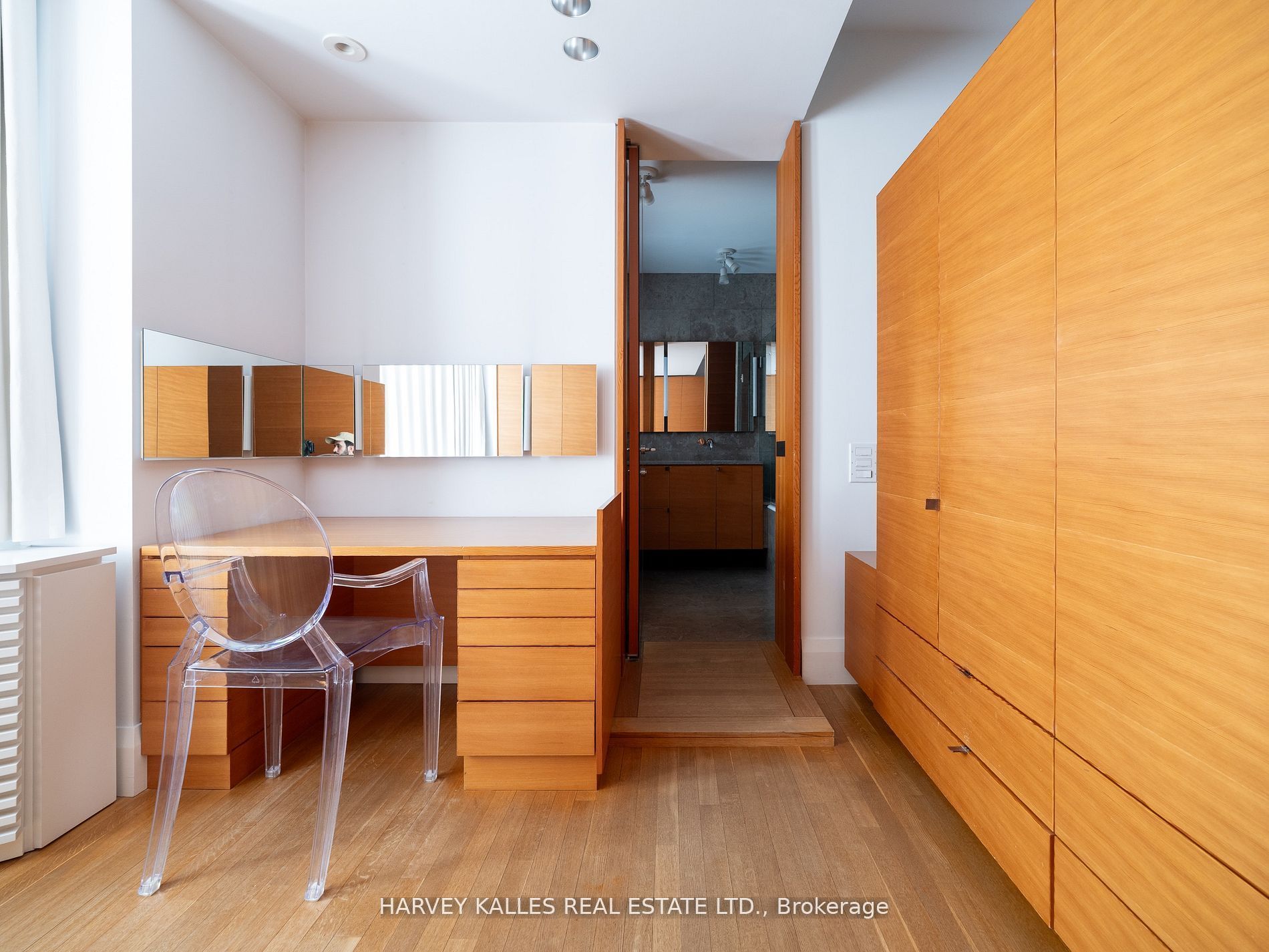 MLS #C12453794 image #17