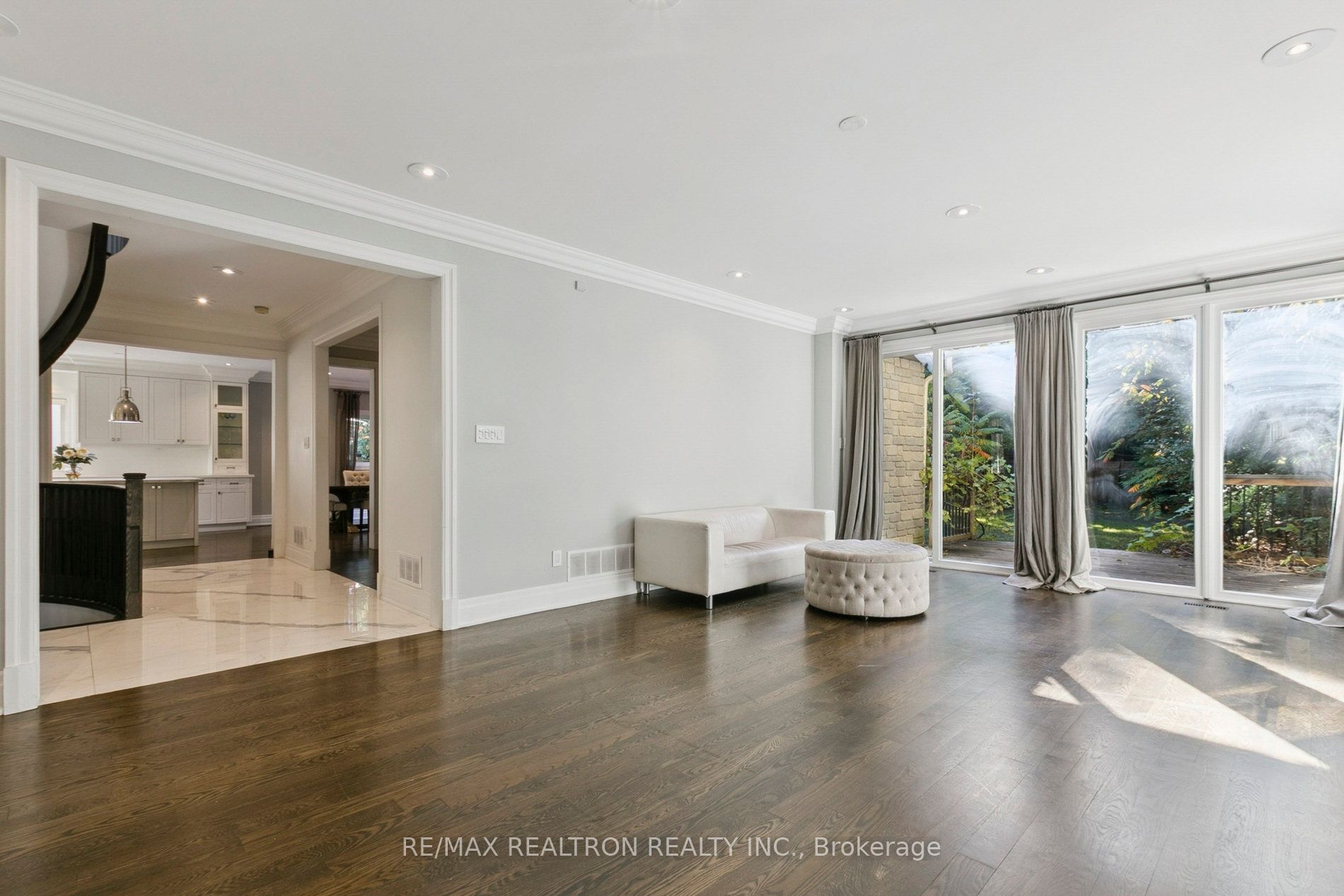 MLS #C12454232 image #12