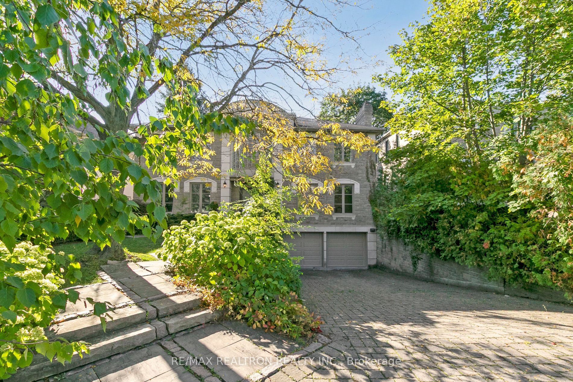 MLS #C12454232 image #2