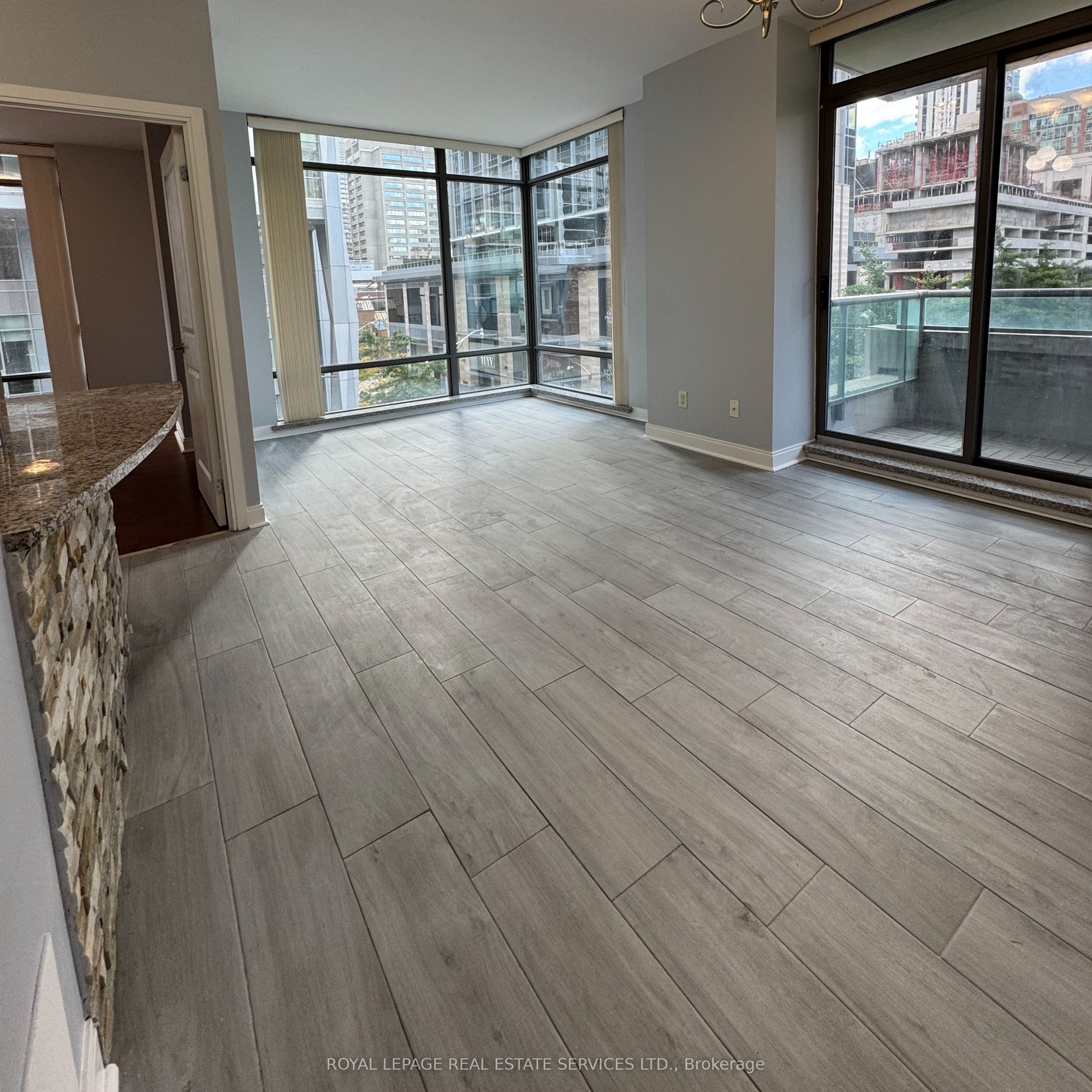 MLS #C12455759 image #6