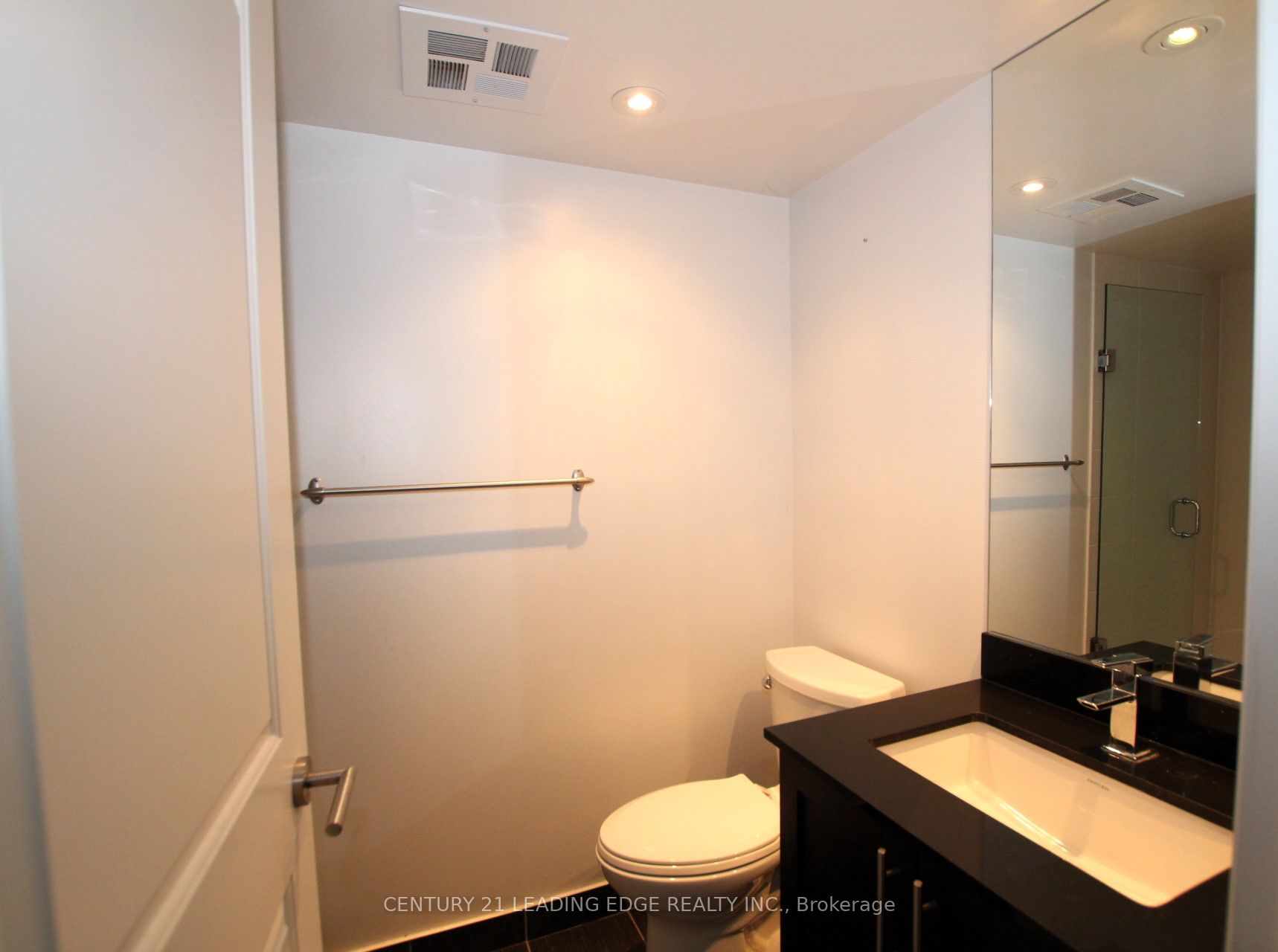 MLS #C12458544 image #12