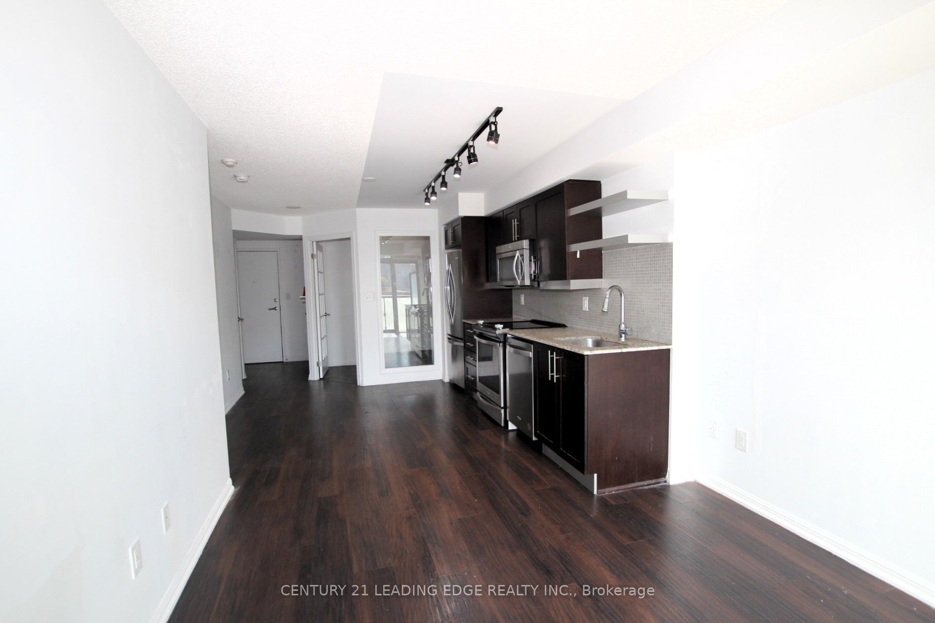 MLS #C12458544 image #4