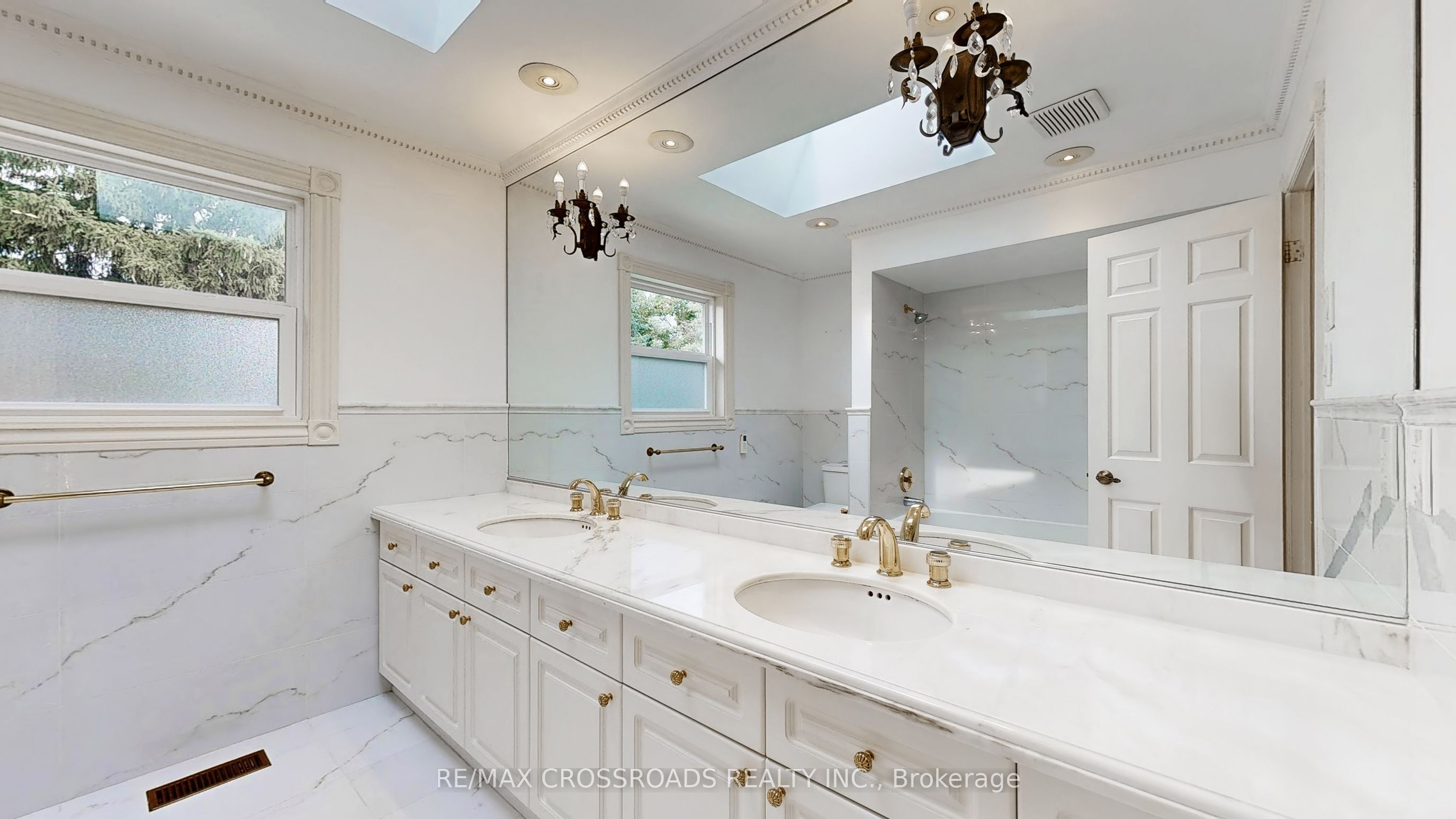 MLS #C12461498 image #36