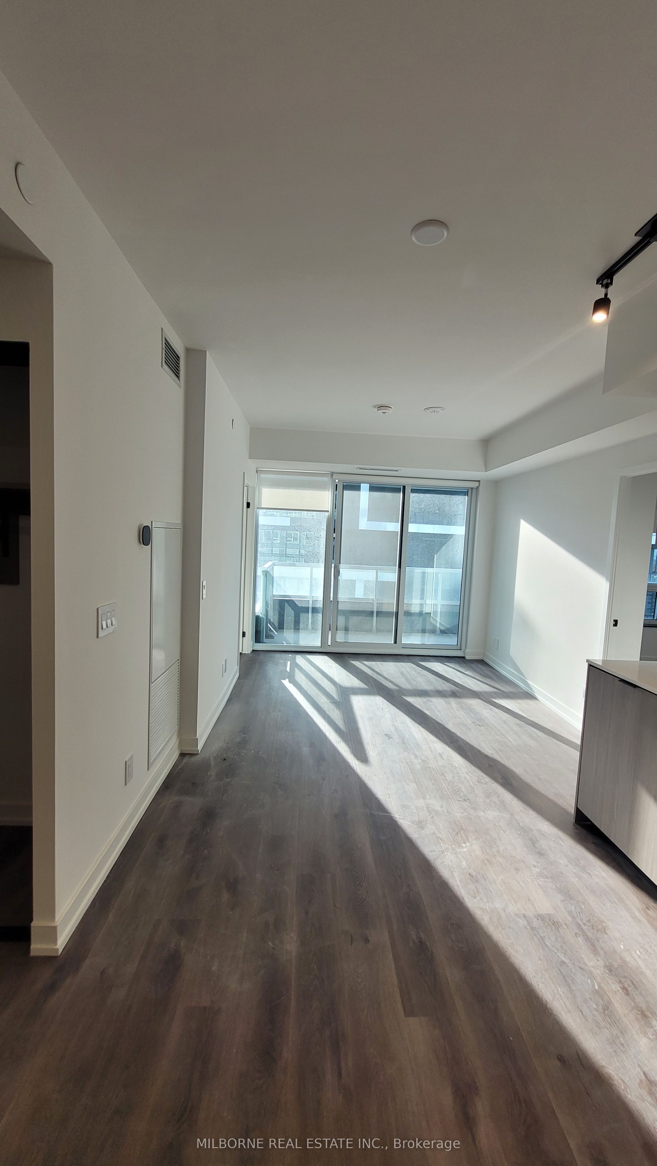 MLS #C12464241 image #2