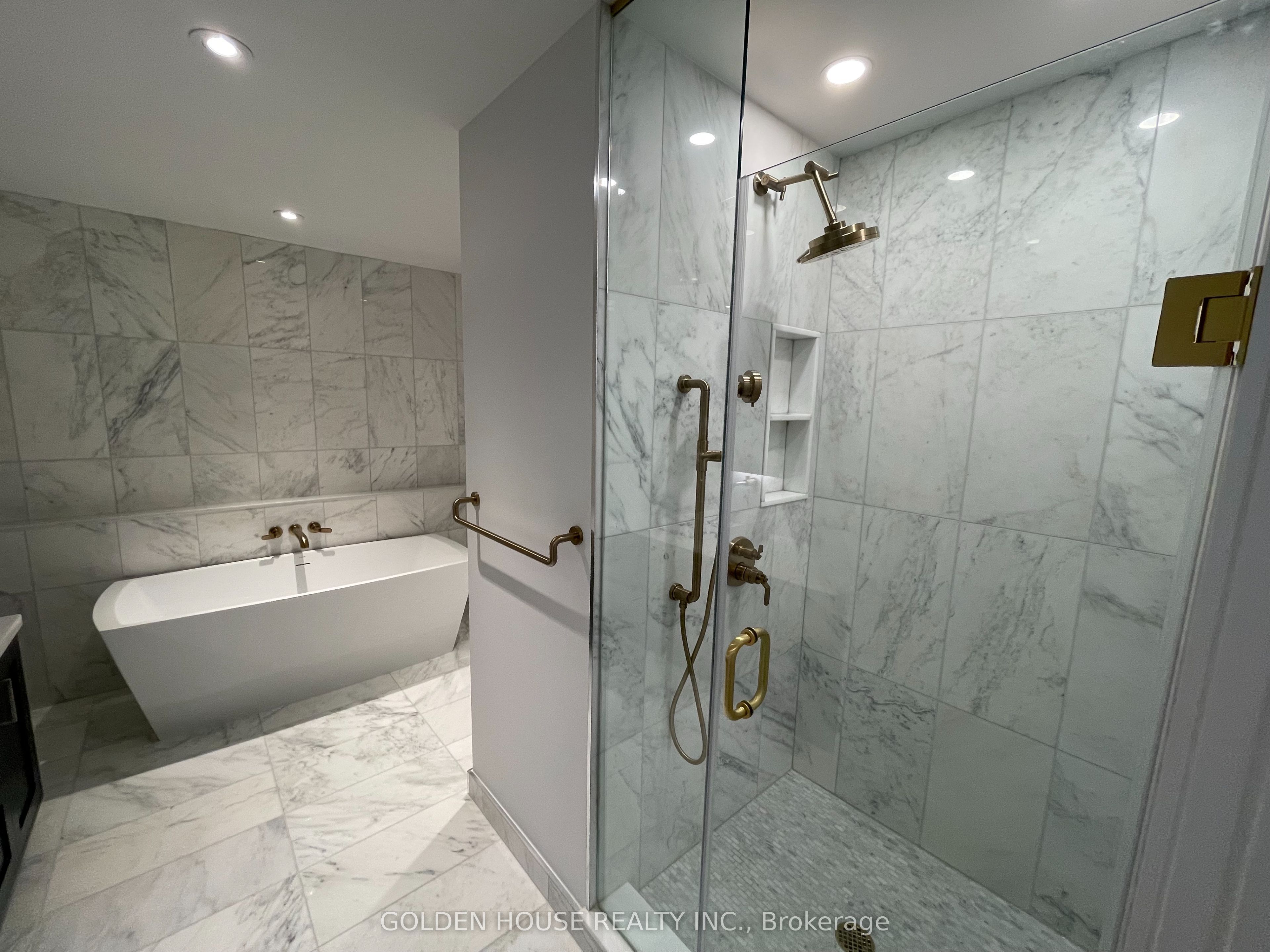 MLS #C12465526 image #17