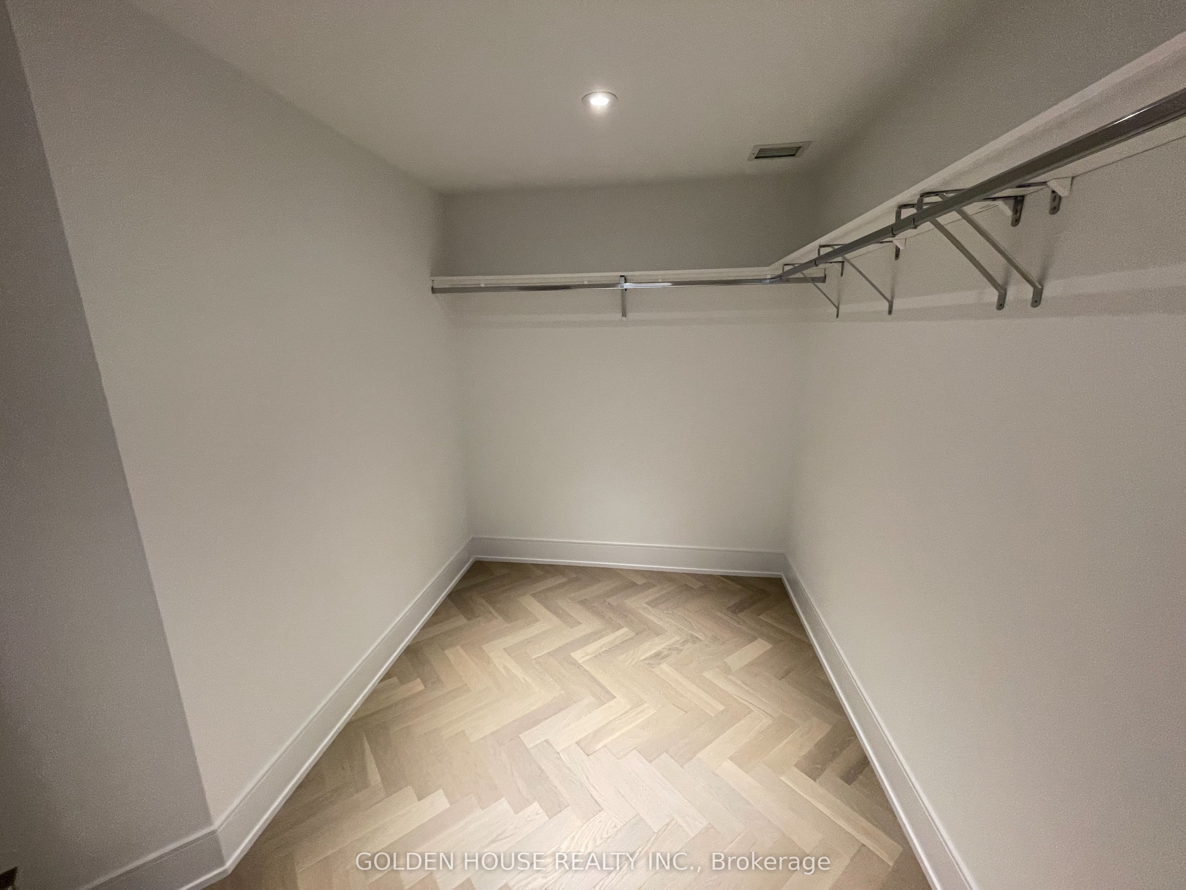 MLS #C12465526 image #31