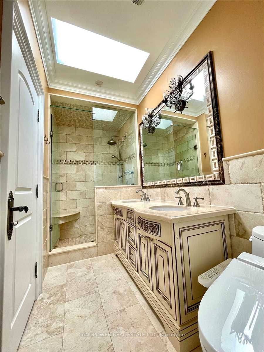 MLS #C12469583 image #12