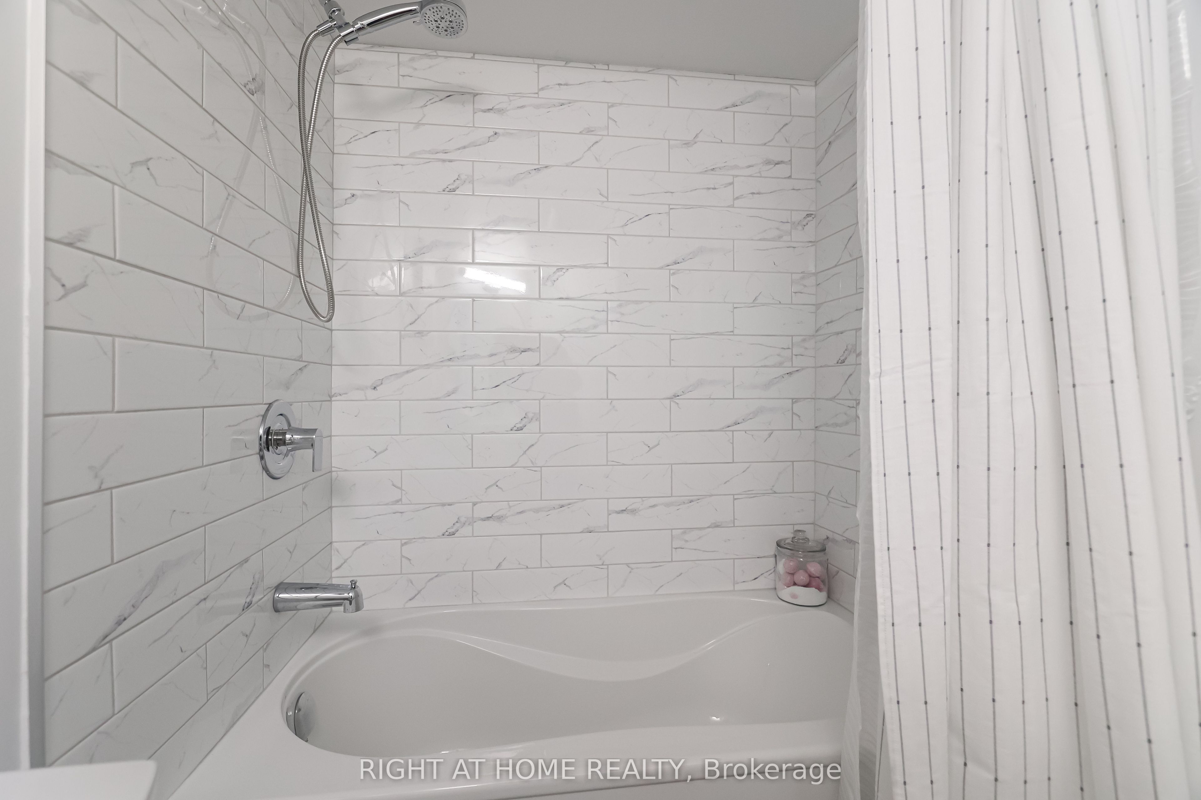 MLS #C12478131 image #22