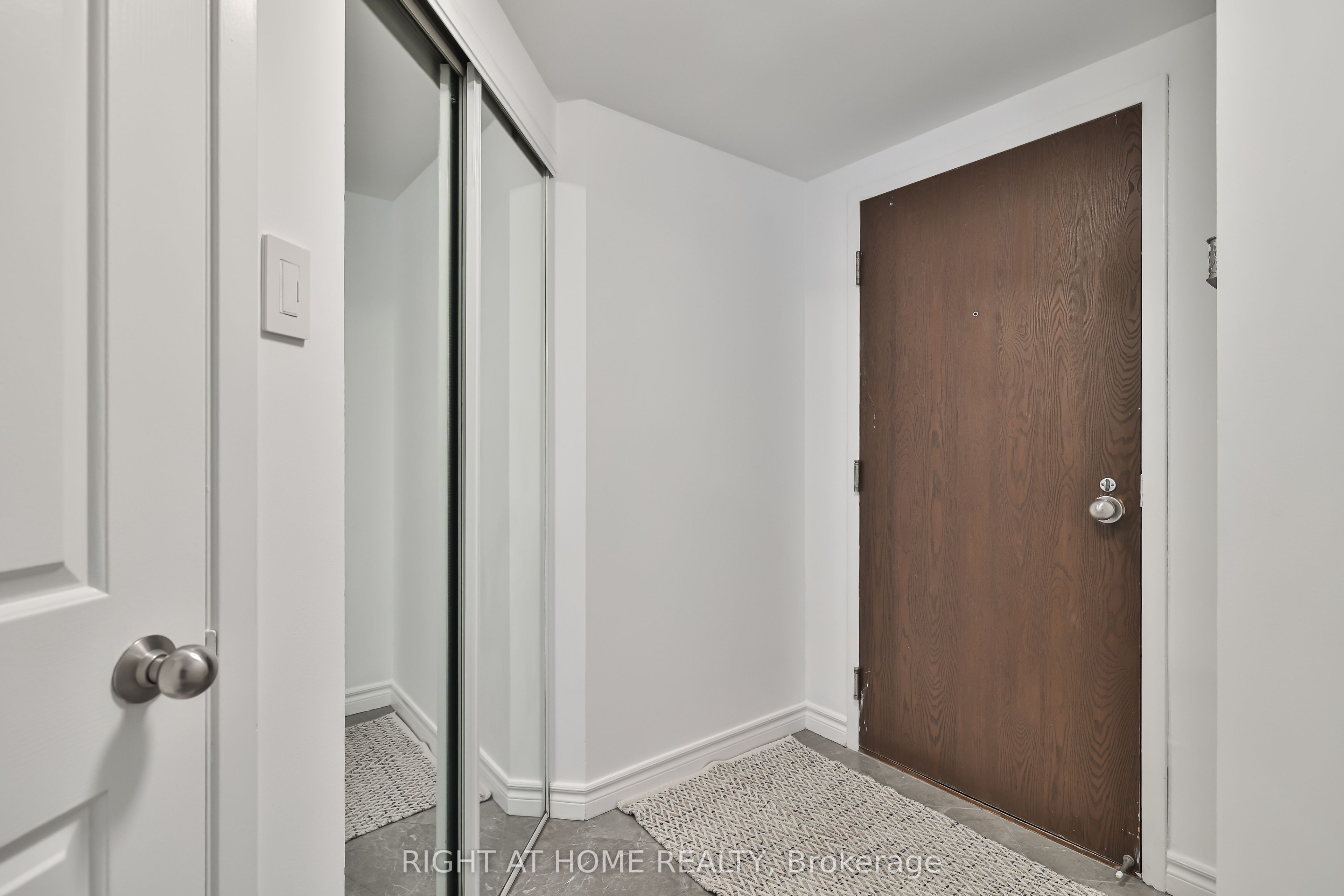 MLS #C12478131 image #3