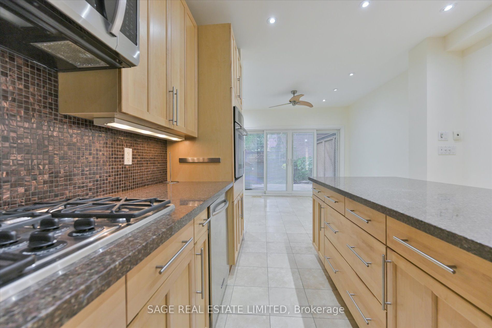 MLS #C12478208 image #12