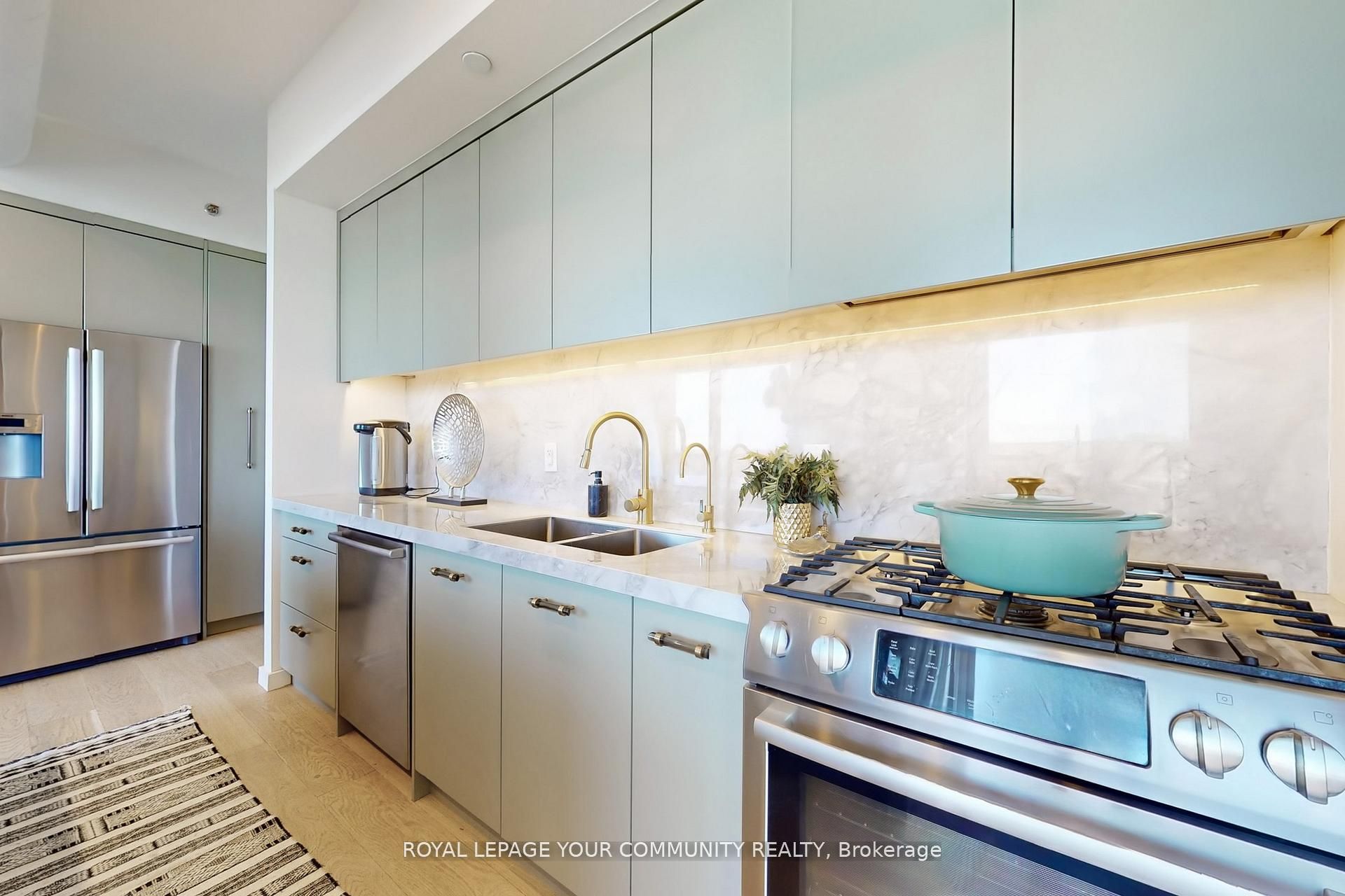 MLS #C12484094 image #12