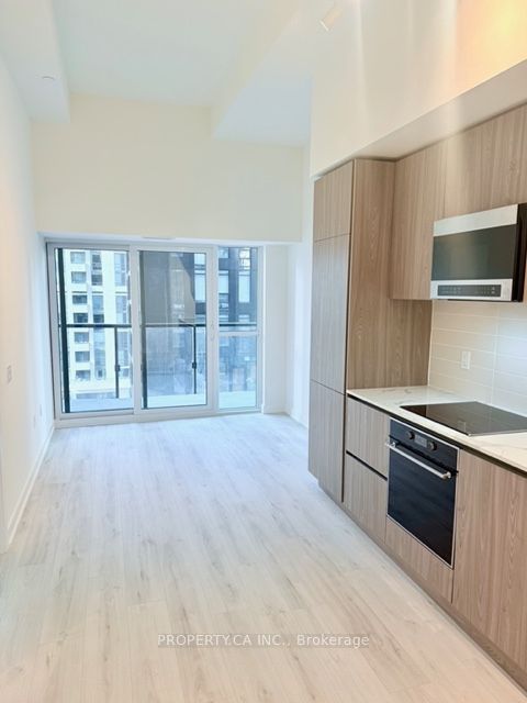 MLS #C12485385 image #1