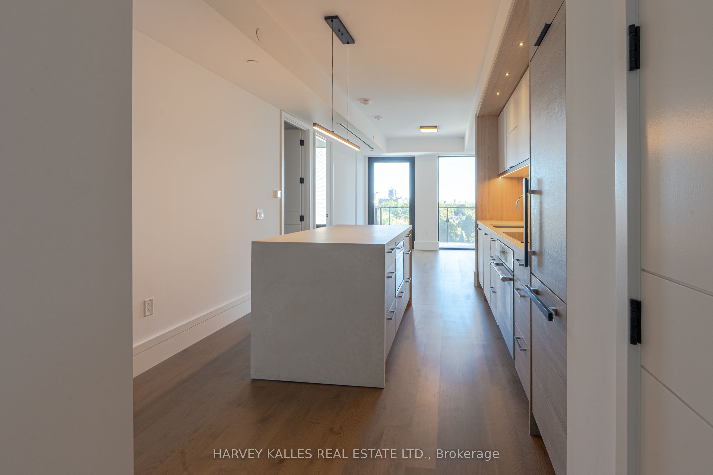 MLS #C12486412 image #1