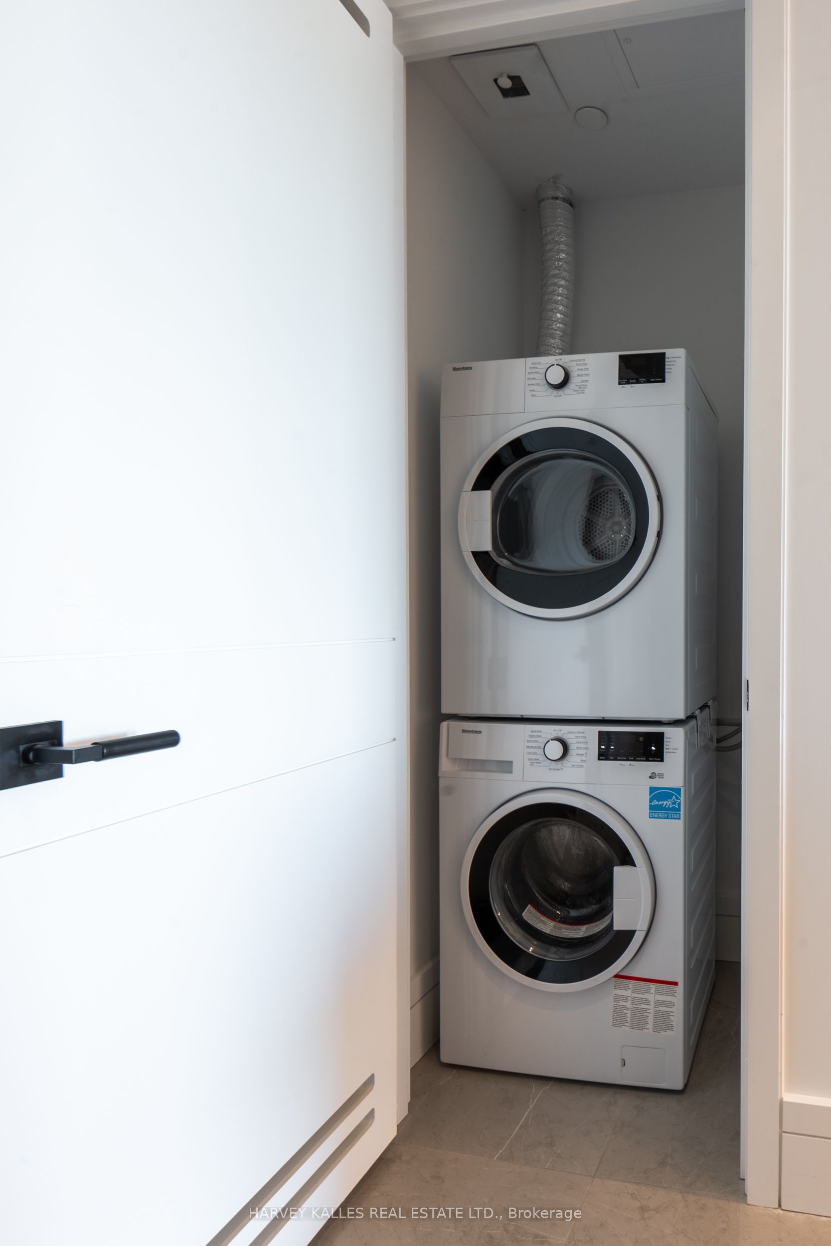 MLS #C12486412 image #12