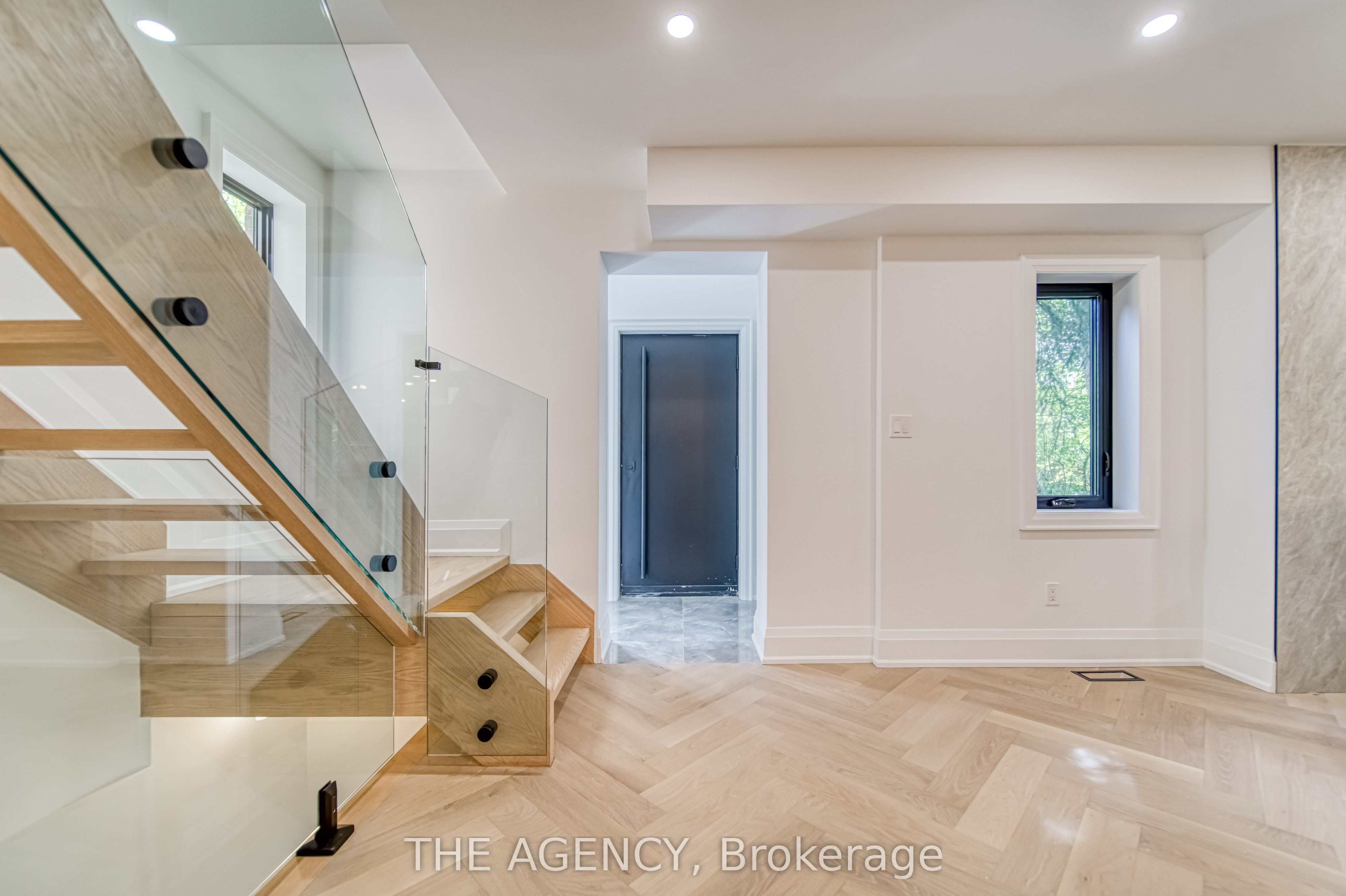 MLS #C12486477 image #2