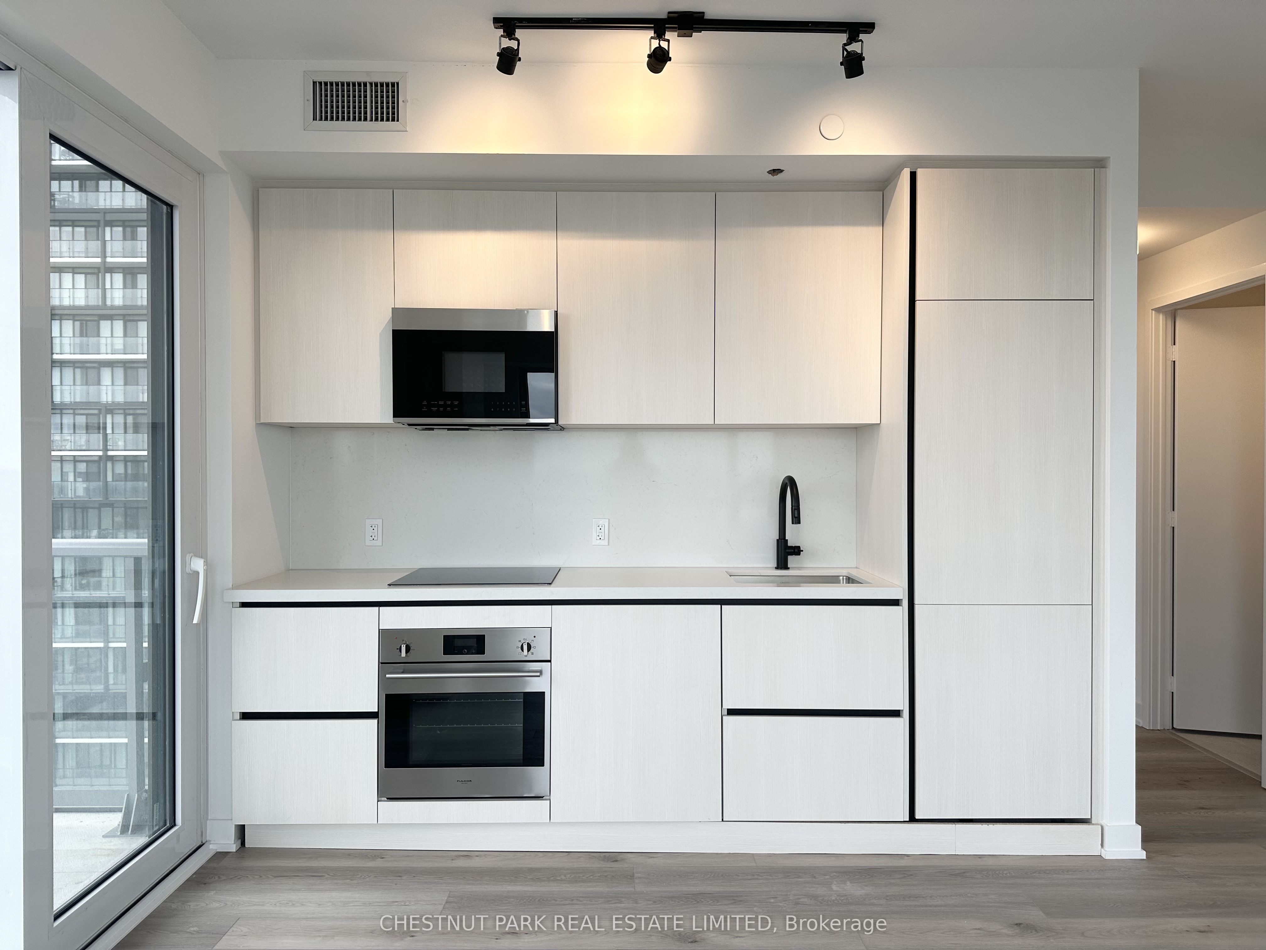 MLS #C12486491 image #0