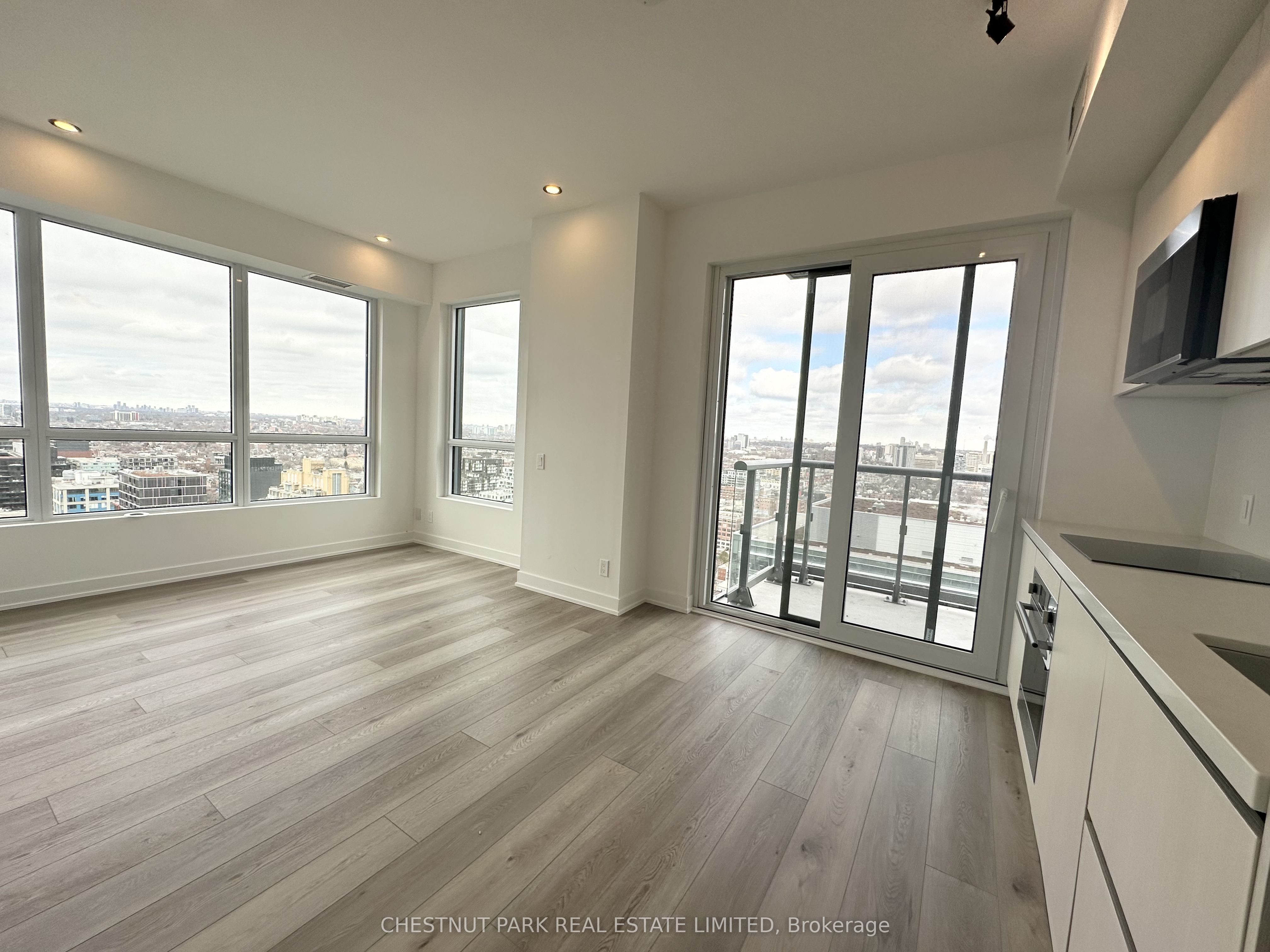 MLS #C12486491 image #2