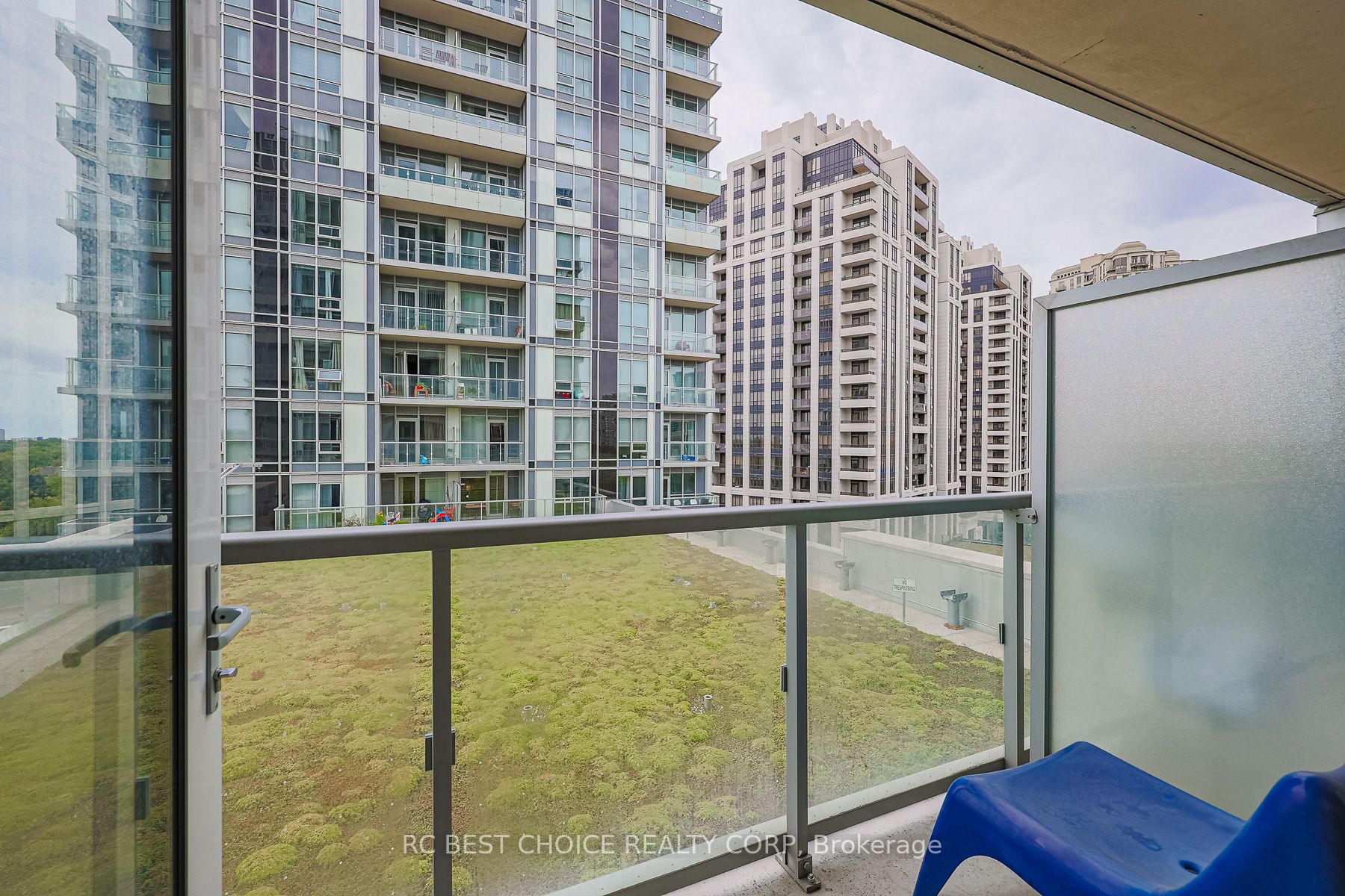 MLS #C12488396 image #17