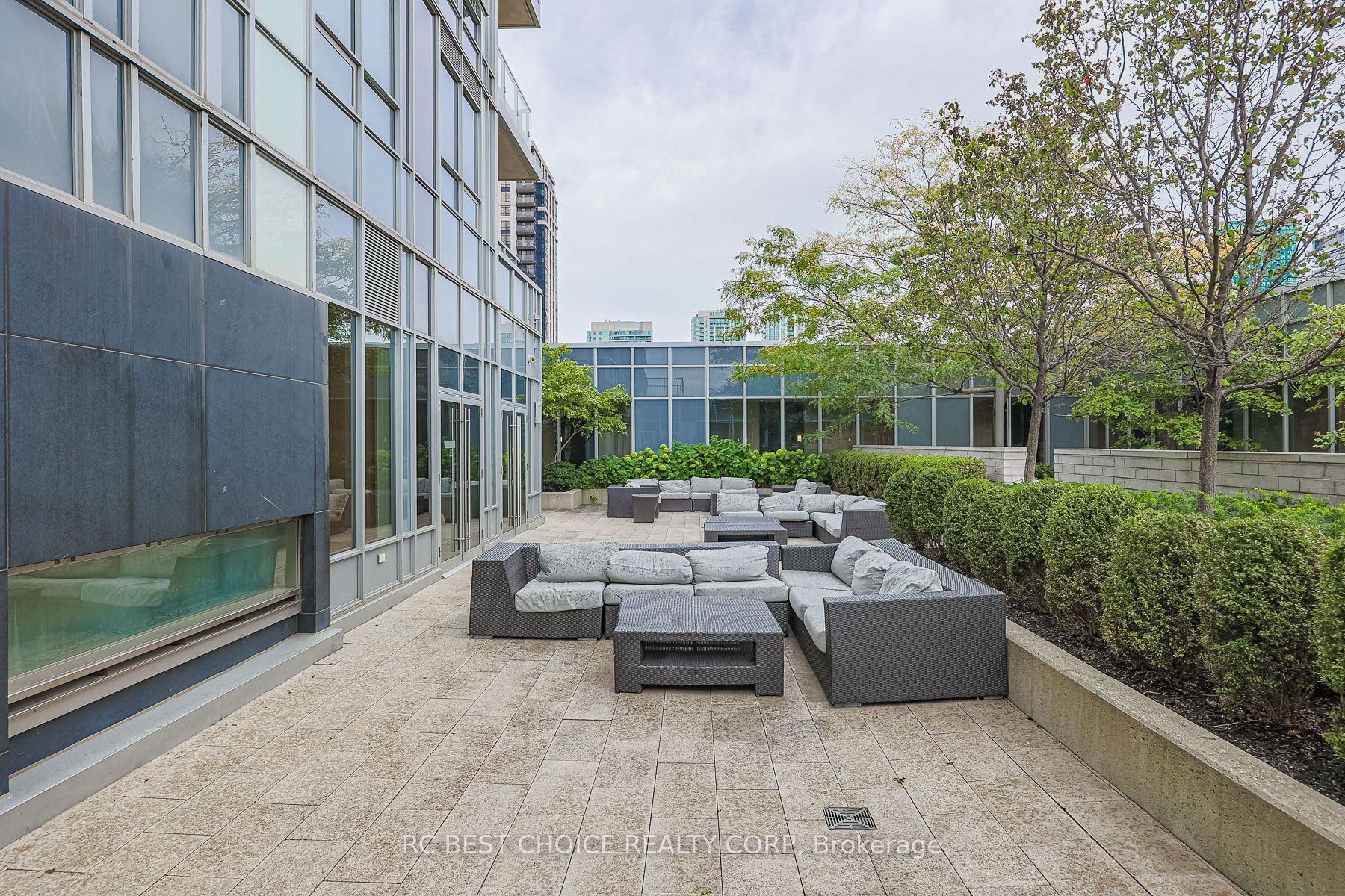 MLS #C12488396 image #34