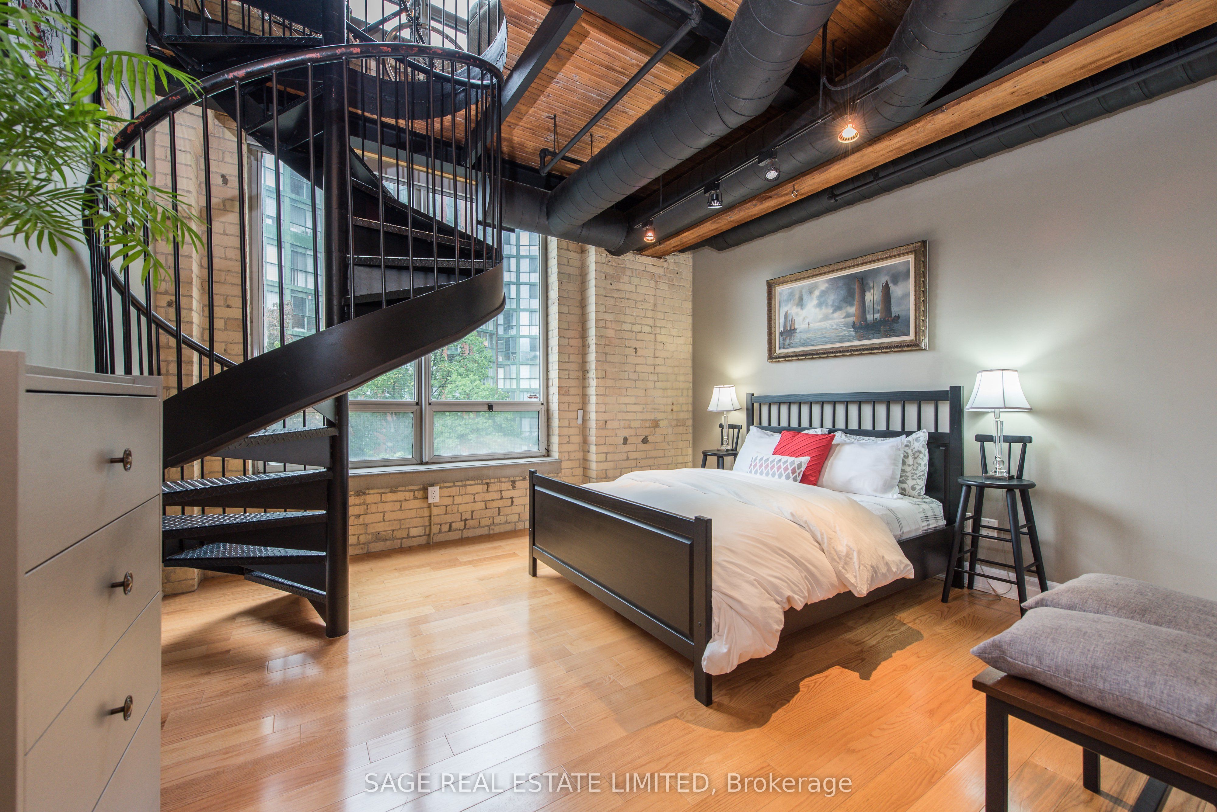 MLS #C12488560 image #1