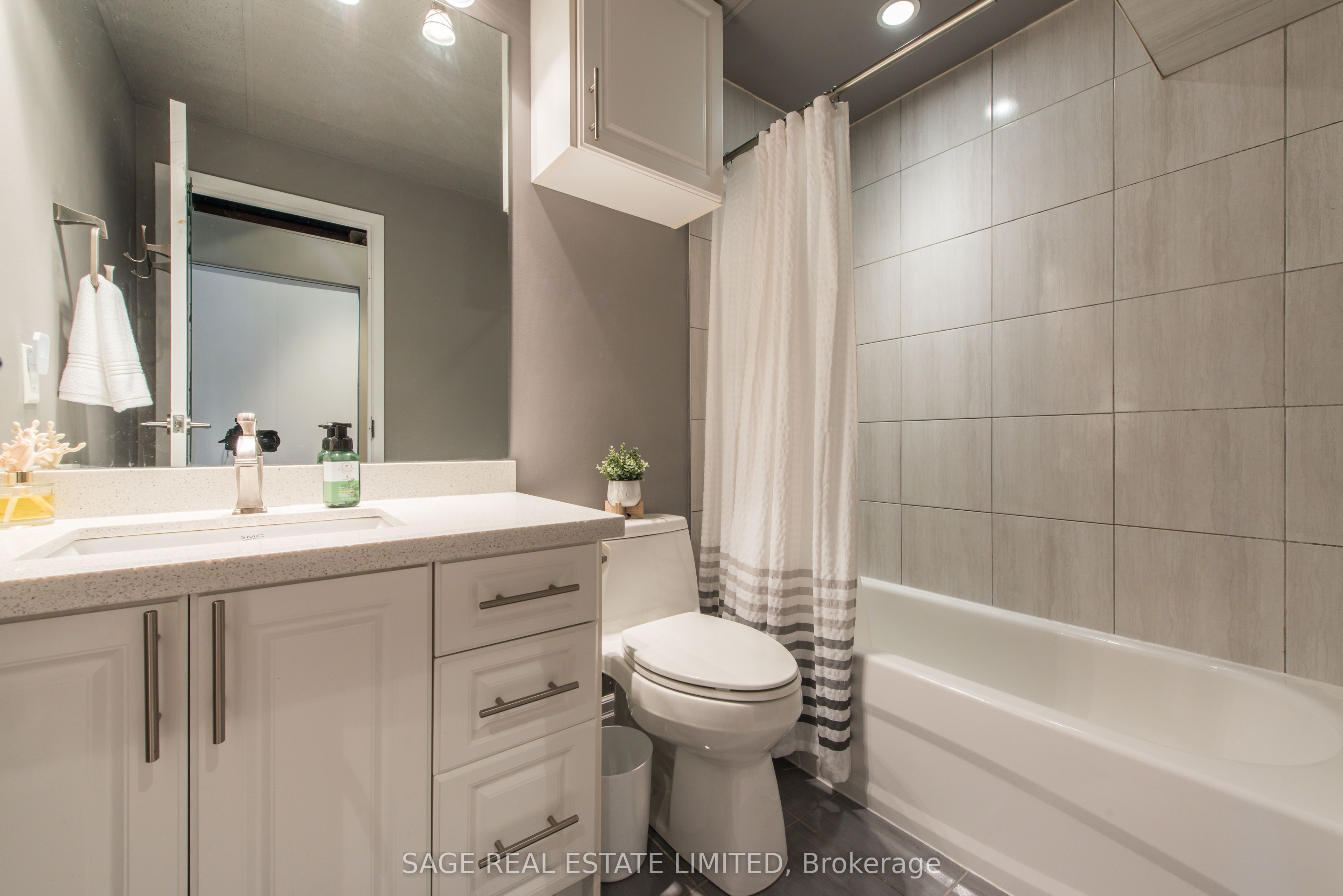 MLS #C12488560 image #24