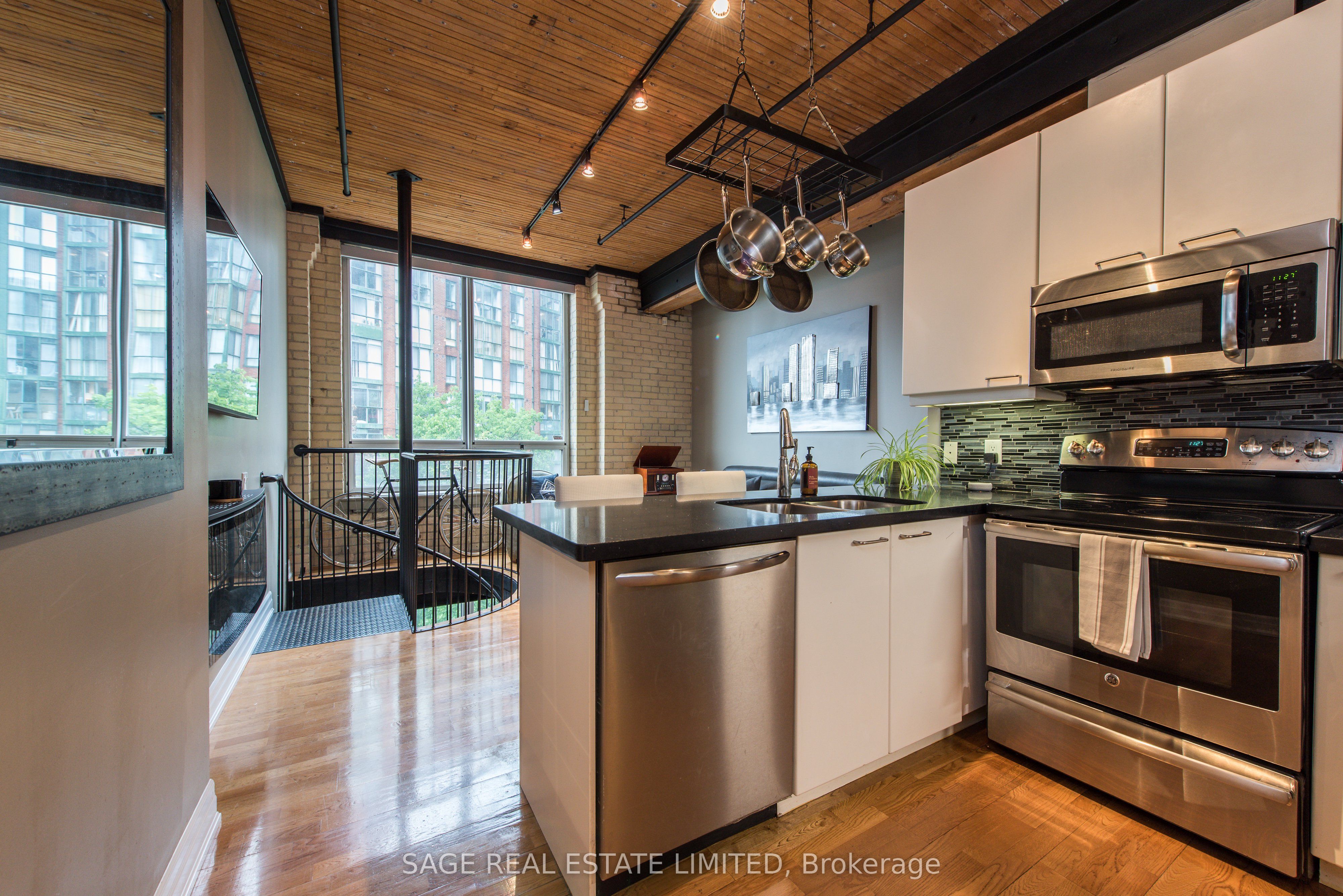 MLS #C12488560 image #5