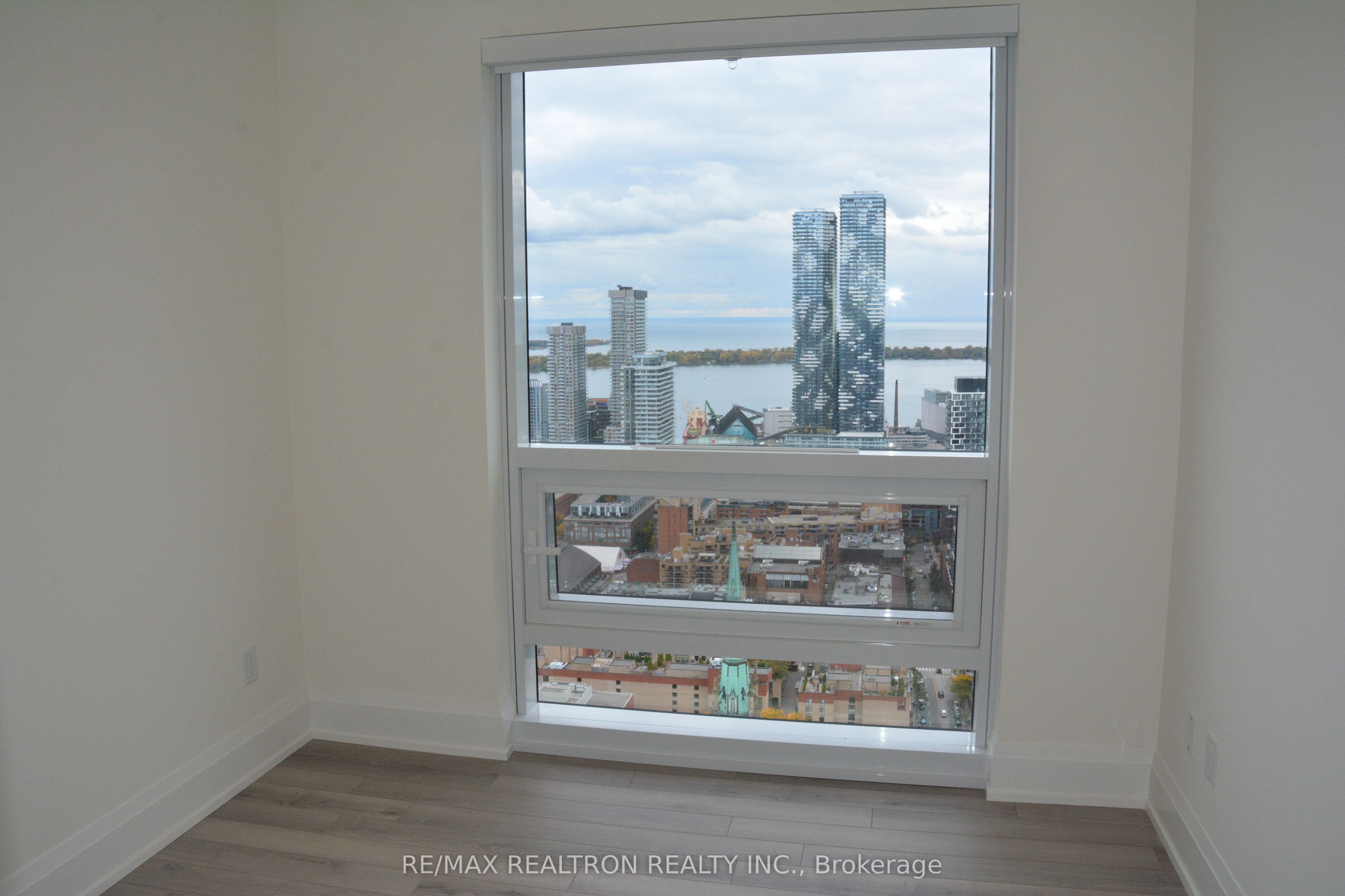 MLS #C12488626 image #10