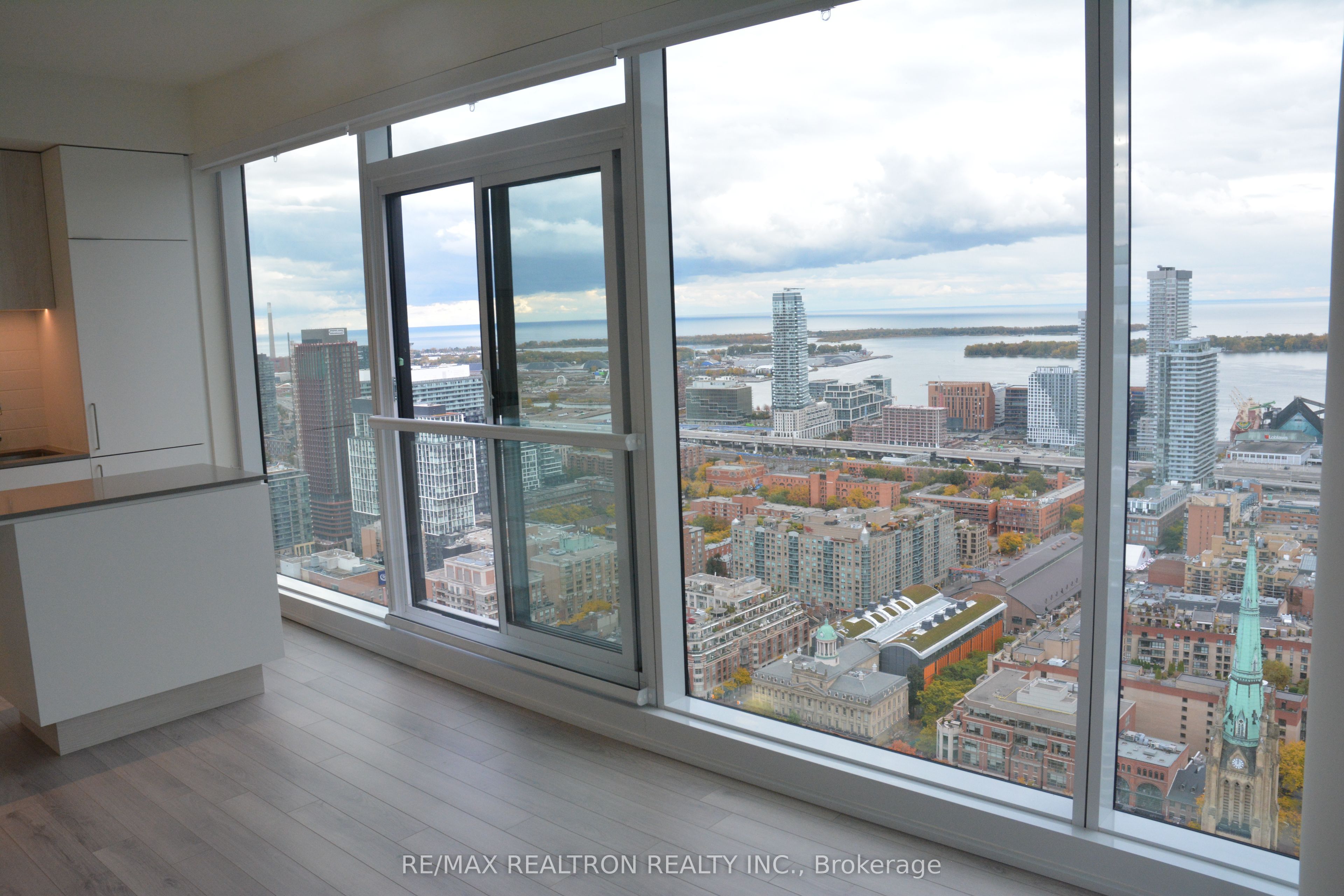 MLS #C12488626 image #3