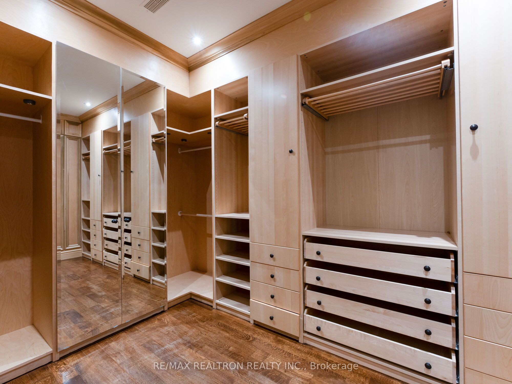 MLS #C12488634 image #29