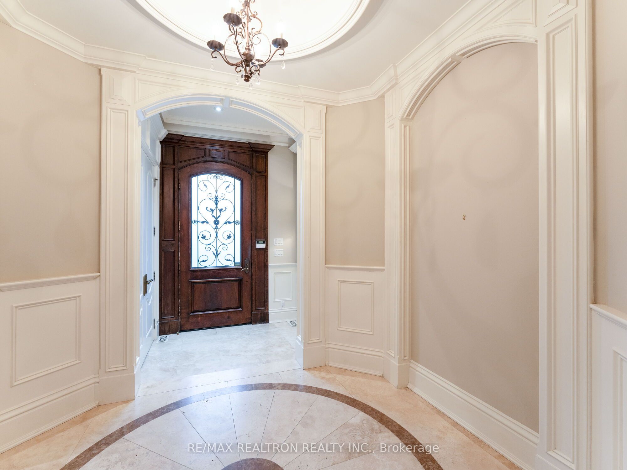 MLS #C12488634 image #3